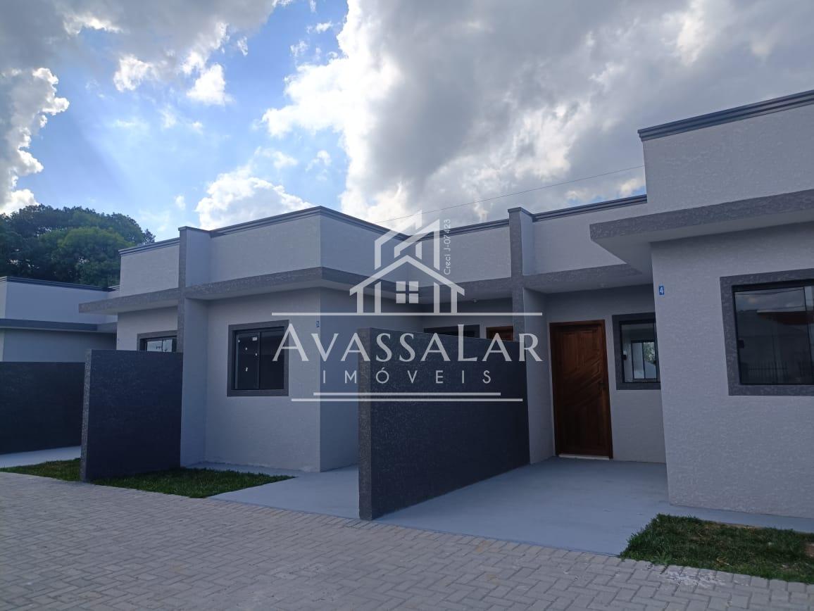 CASA COM 2 DORMITORIOS ,1 VAGA DE GARAGEM COM AMPLO TERRENO DE...