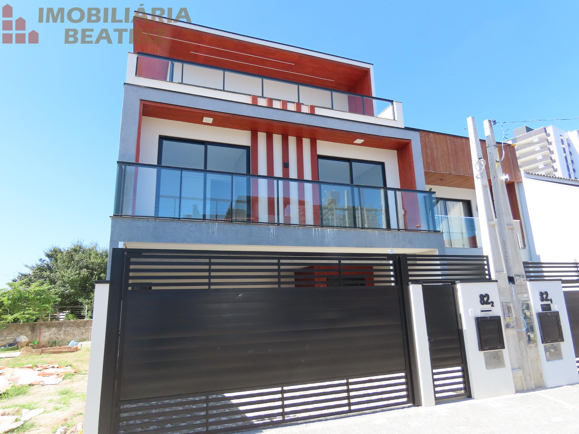 TRIPLEX CENTRO