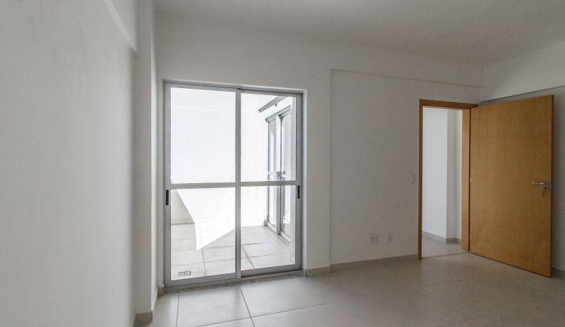 Apartamento à venda com 3 quartos, 70m² - Foto 4