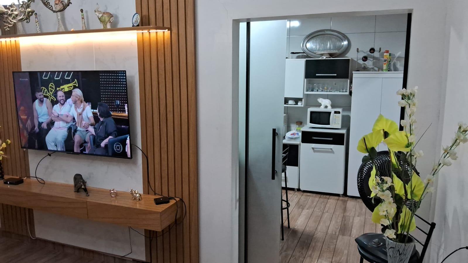 Casa à venda com 2 quartos, 200m² - Foto 10