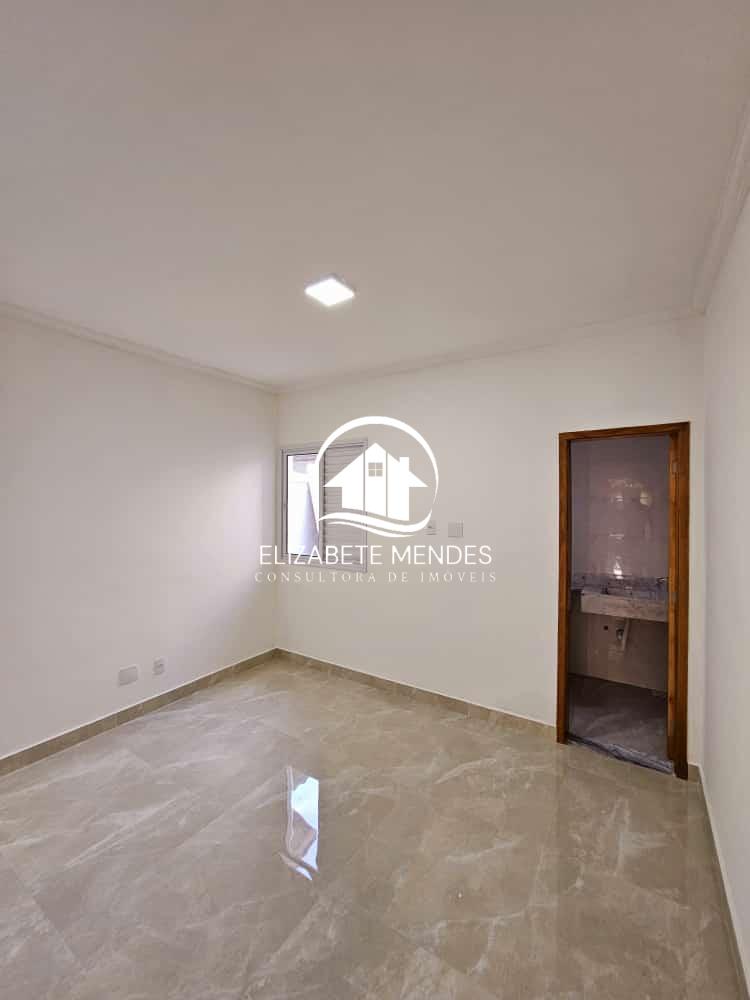 Casa à venda com 2 quartos, 70m² - Foto 12