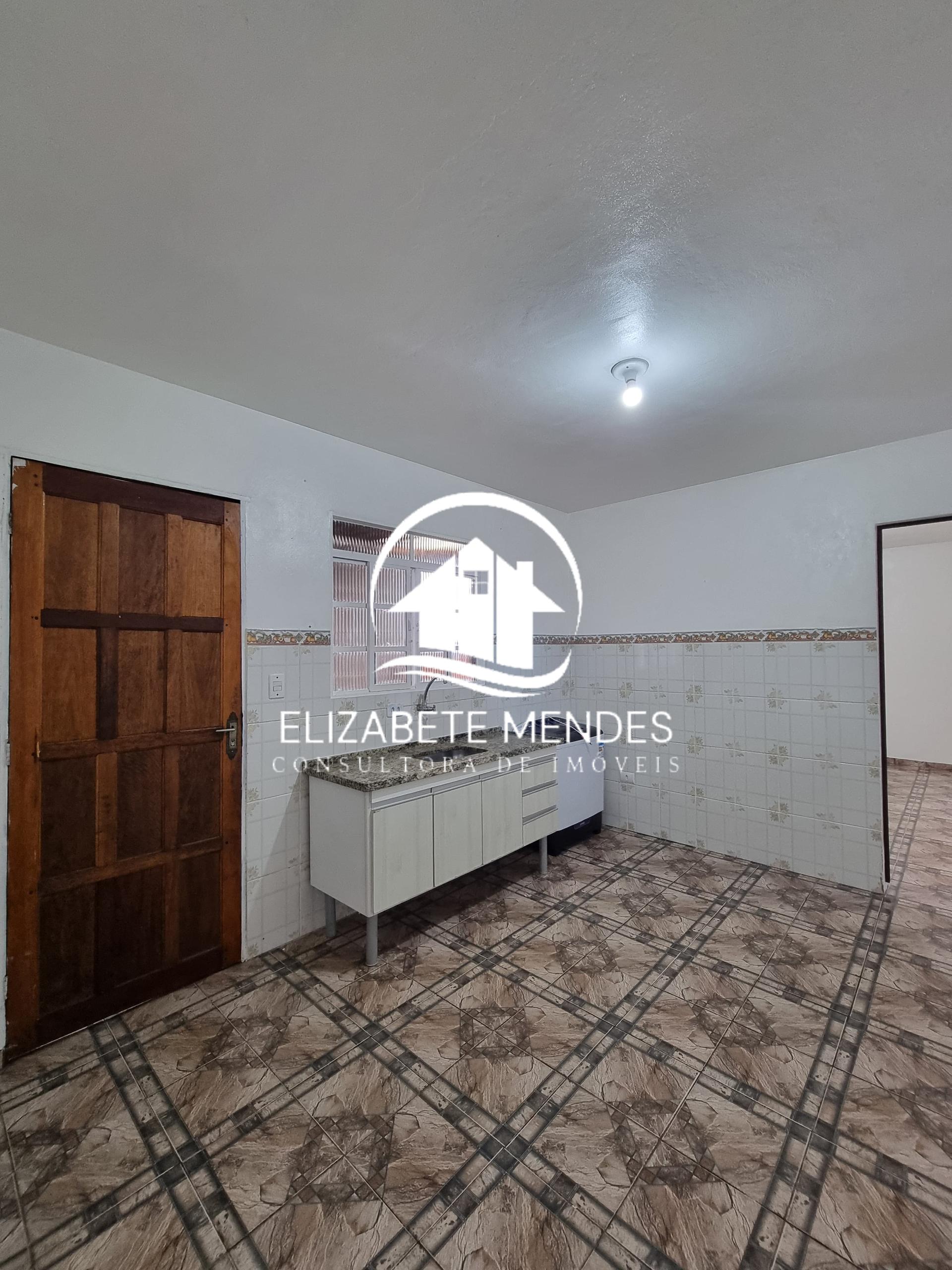 Casa para alugar com 2 quartos, 100m² - Foto 4