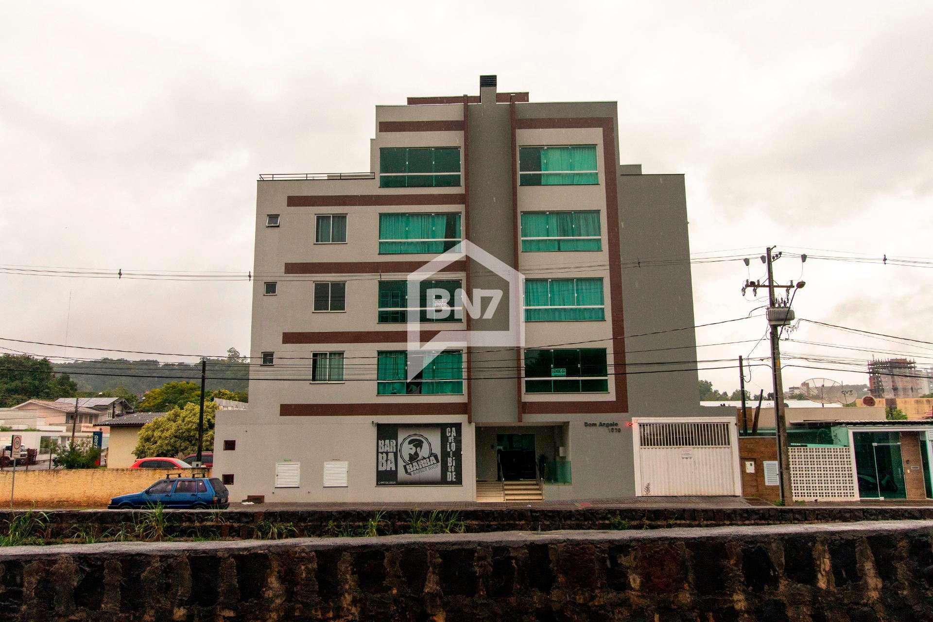 Apartamento no Vila Nova com Elevador