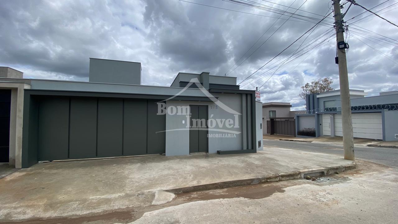 Casa com 2 dormitórios no bairro Ecoville em Campo Belo MG