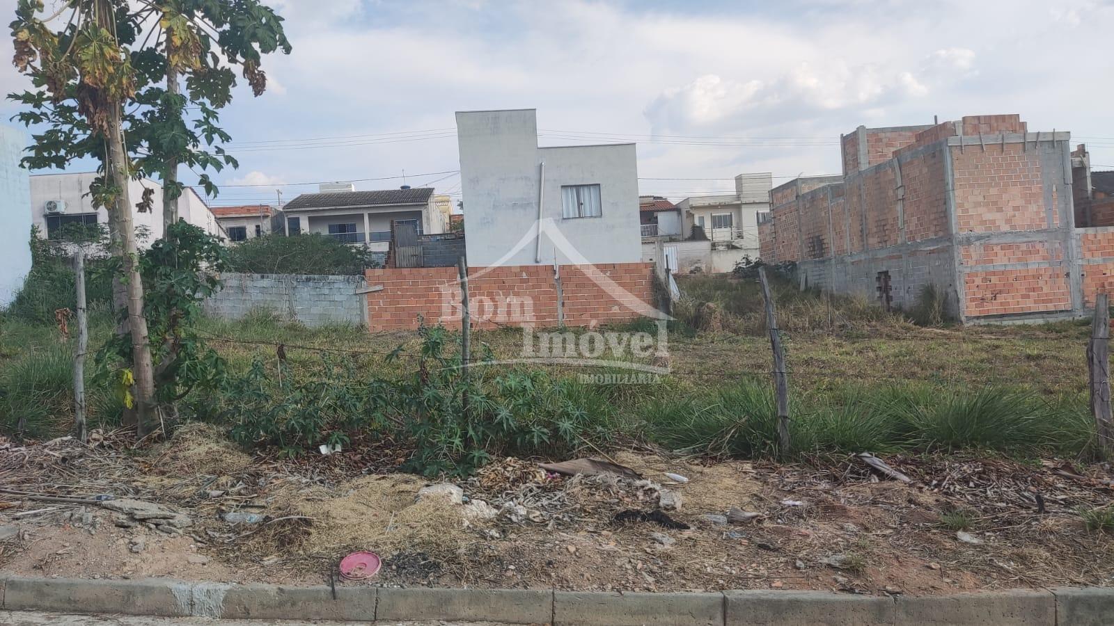 Lote de 207,40m  Plano no Jardim Aeroporto em Campo Belo - MG