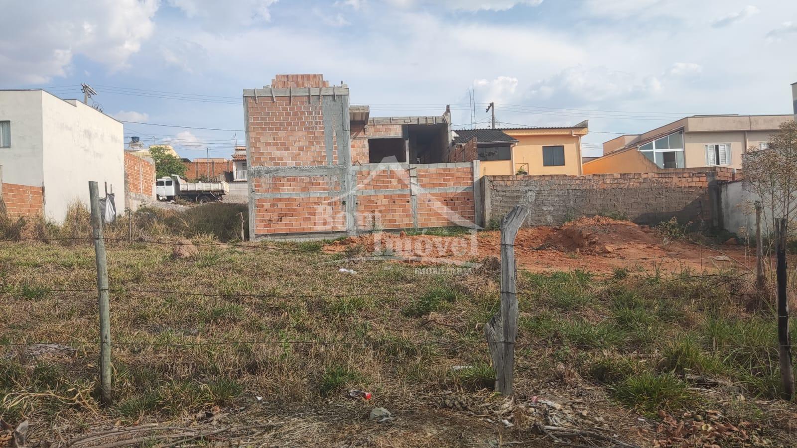 Lote Plano de 211,56m  à Venda - Jardim Aeroporto, Campo Belo MG