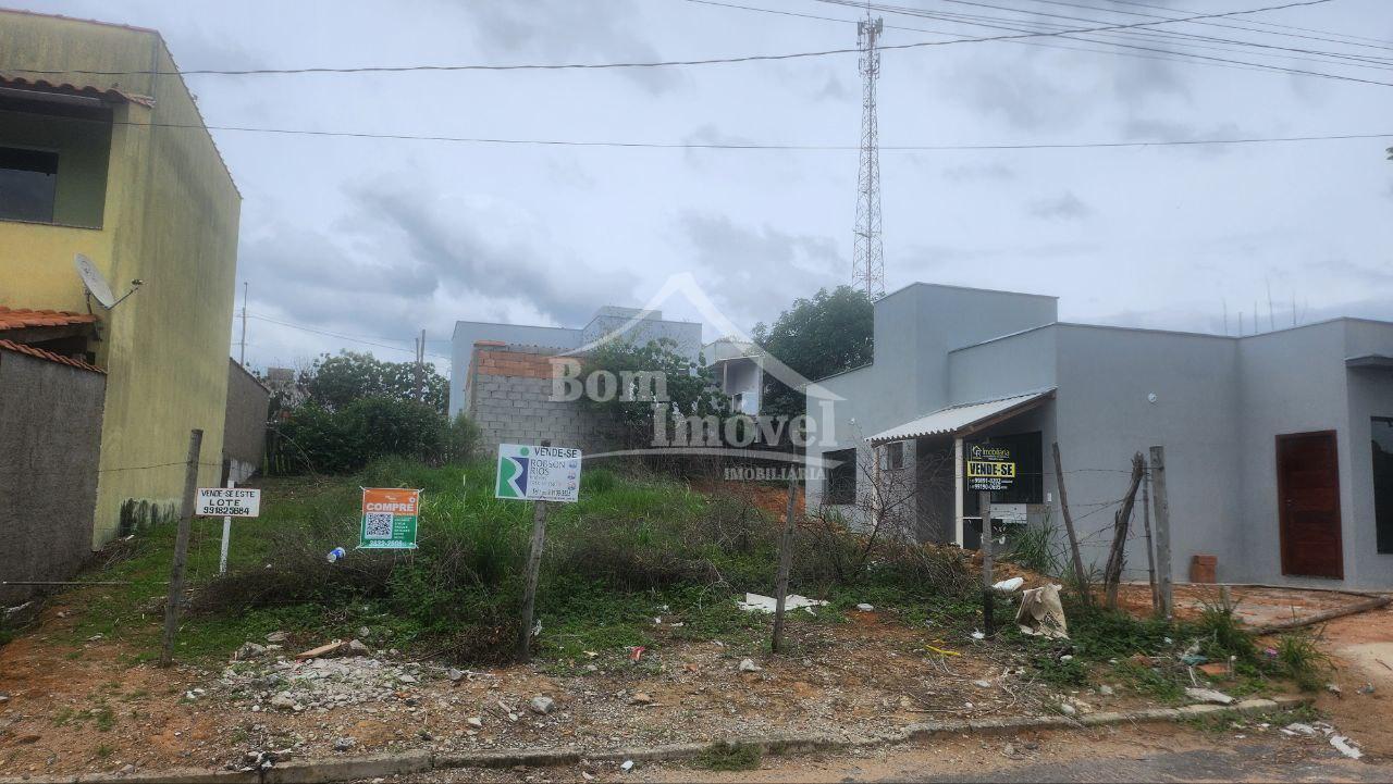 Lote no Bairro Passa Tempo na cidade de Campo Belo MG