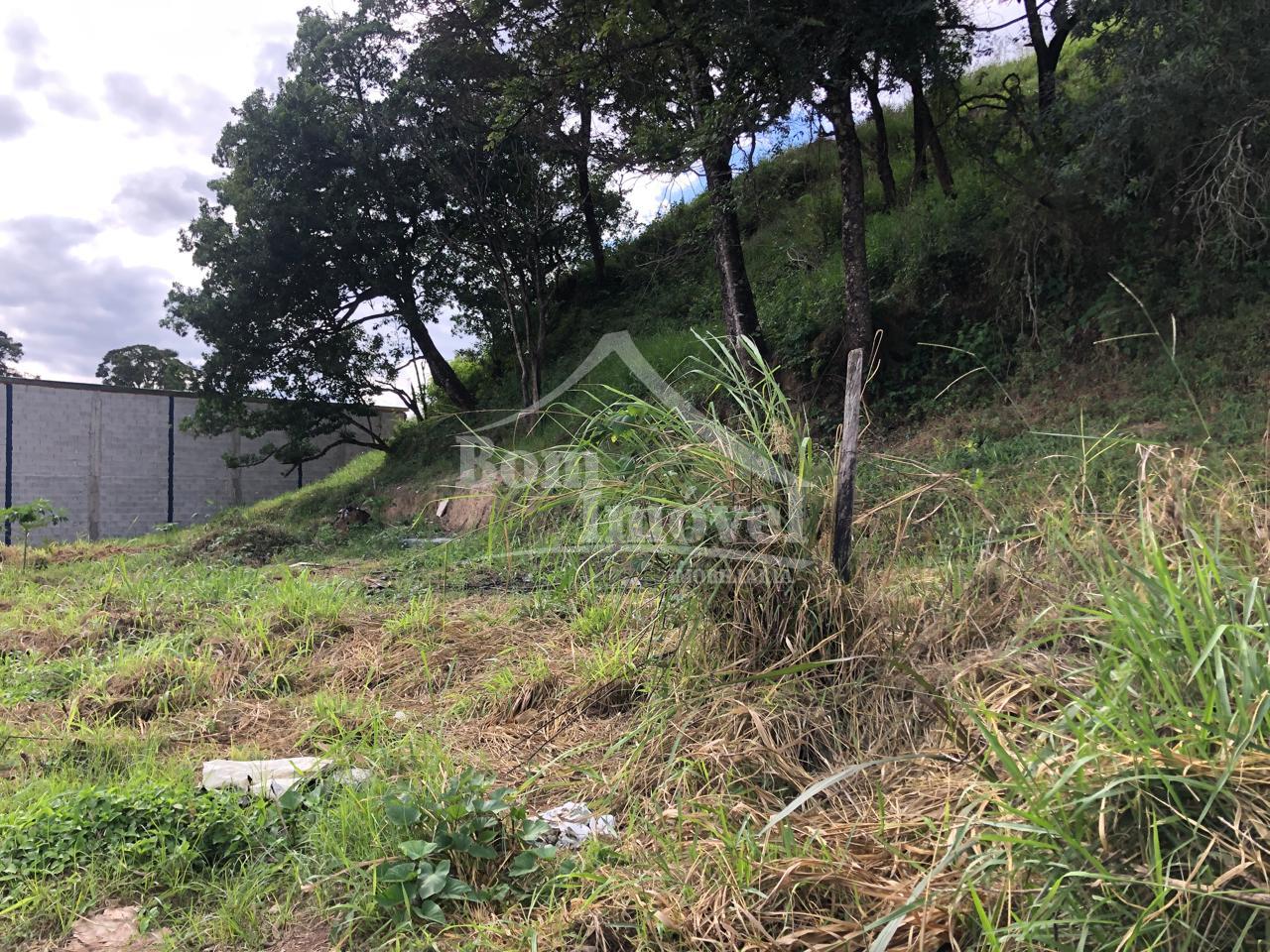 Área à venda com 3.300 mts2, no Bairro Eldorado, CAMPO BELO - MG