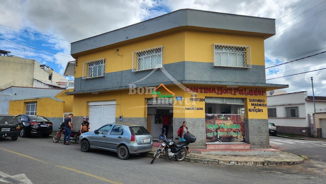 CASA COMERCIAL EM CAMPO BELO MG