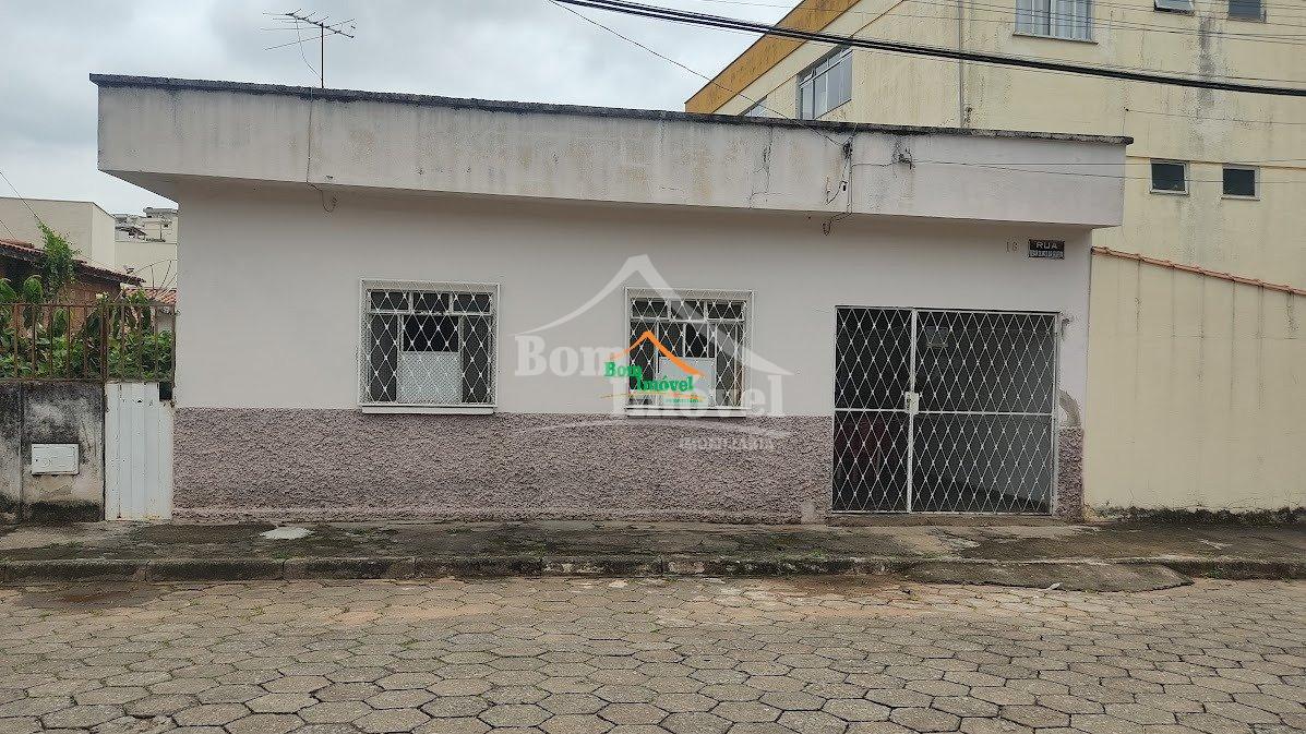 CASA NA VILA ETNA EM CAMPO BELO MG