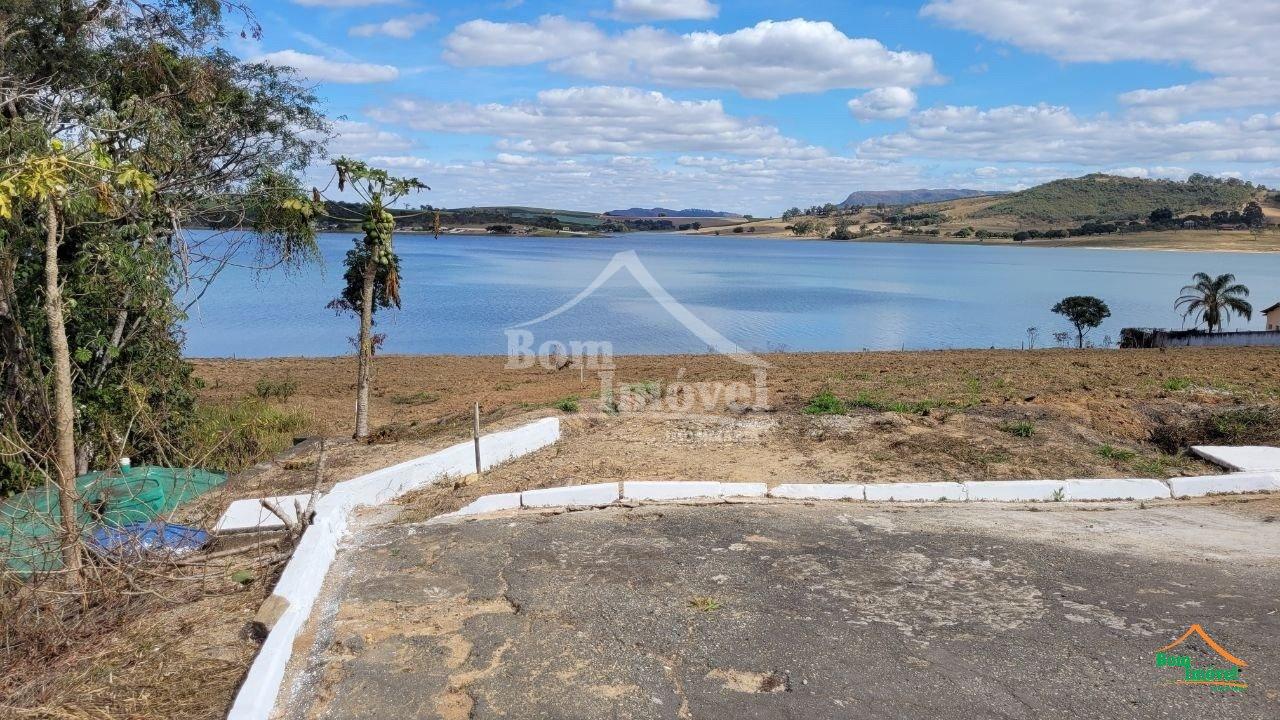 Condomínio Fechado no Lago de Furnas