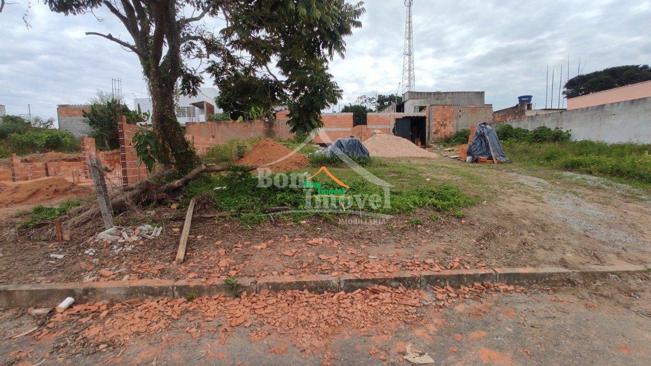 Excelente lote no bairro Passatempo-Campo Belo-MG