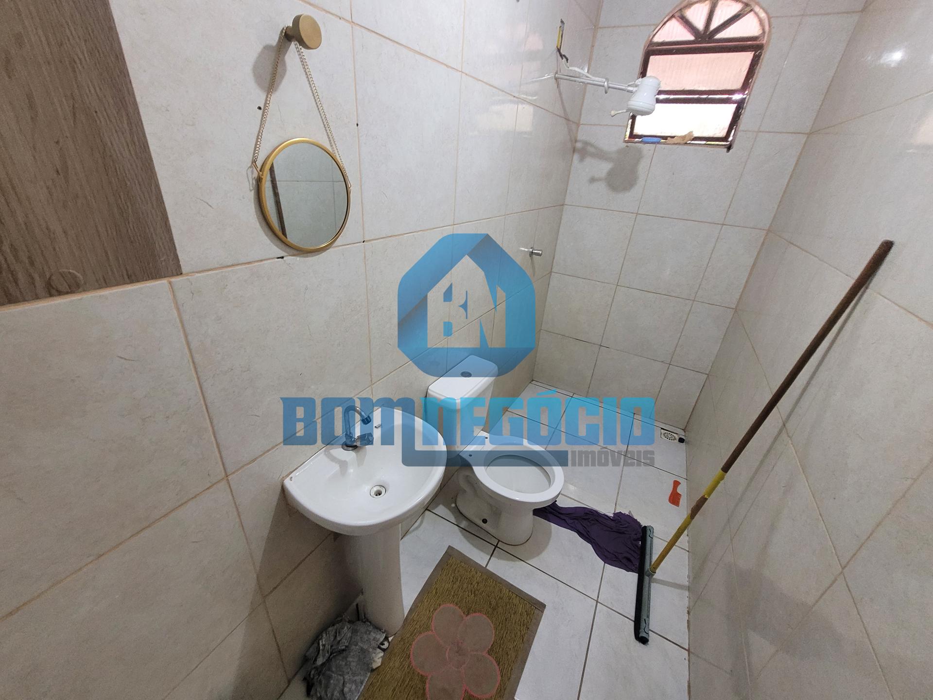 Casa com 6 dormitórios à venda, JARDIM IPE, GOVERNADOR VALADAR...
