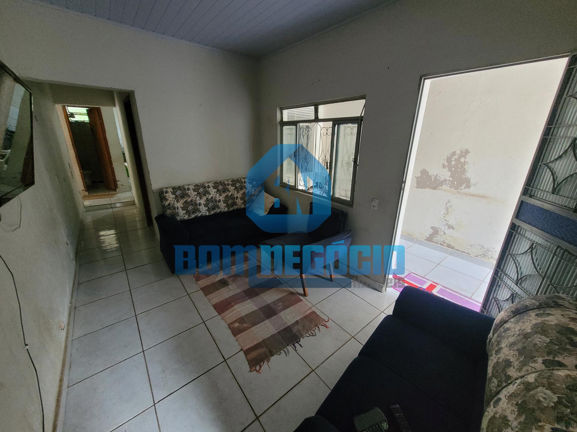 Casa com 6 dormitórios à venda, JARDIM IPE, GOVERNADOR VALADAR...