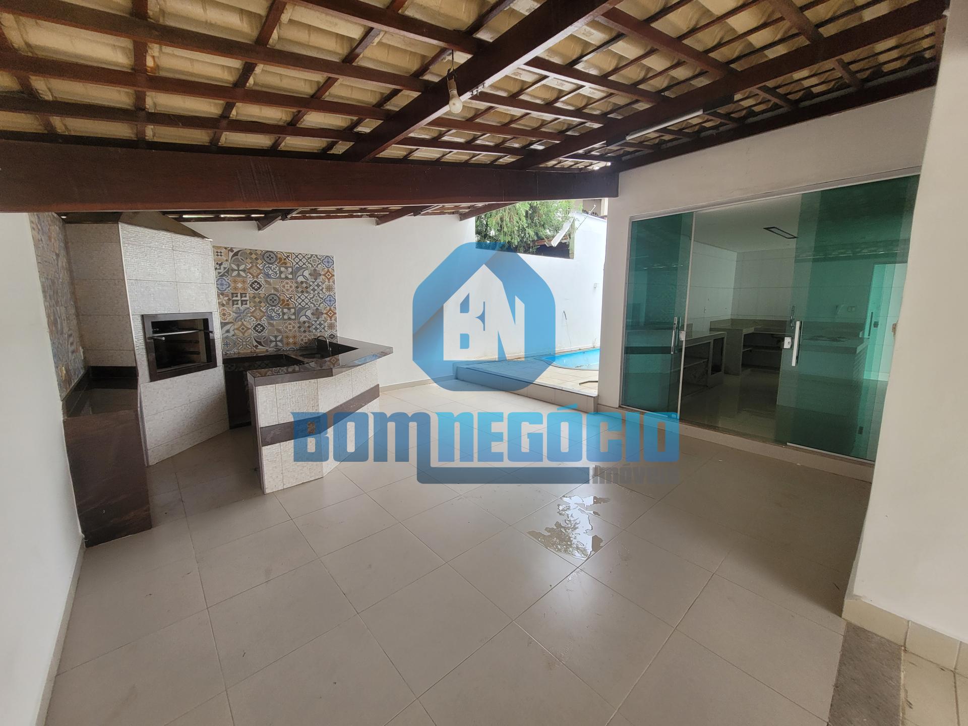 Casa com 3 dormitórios à venda, JARDIM ALICE, GOVERNADOR VALAD...