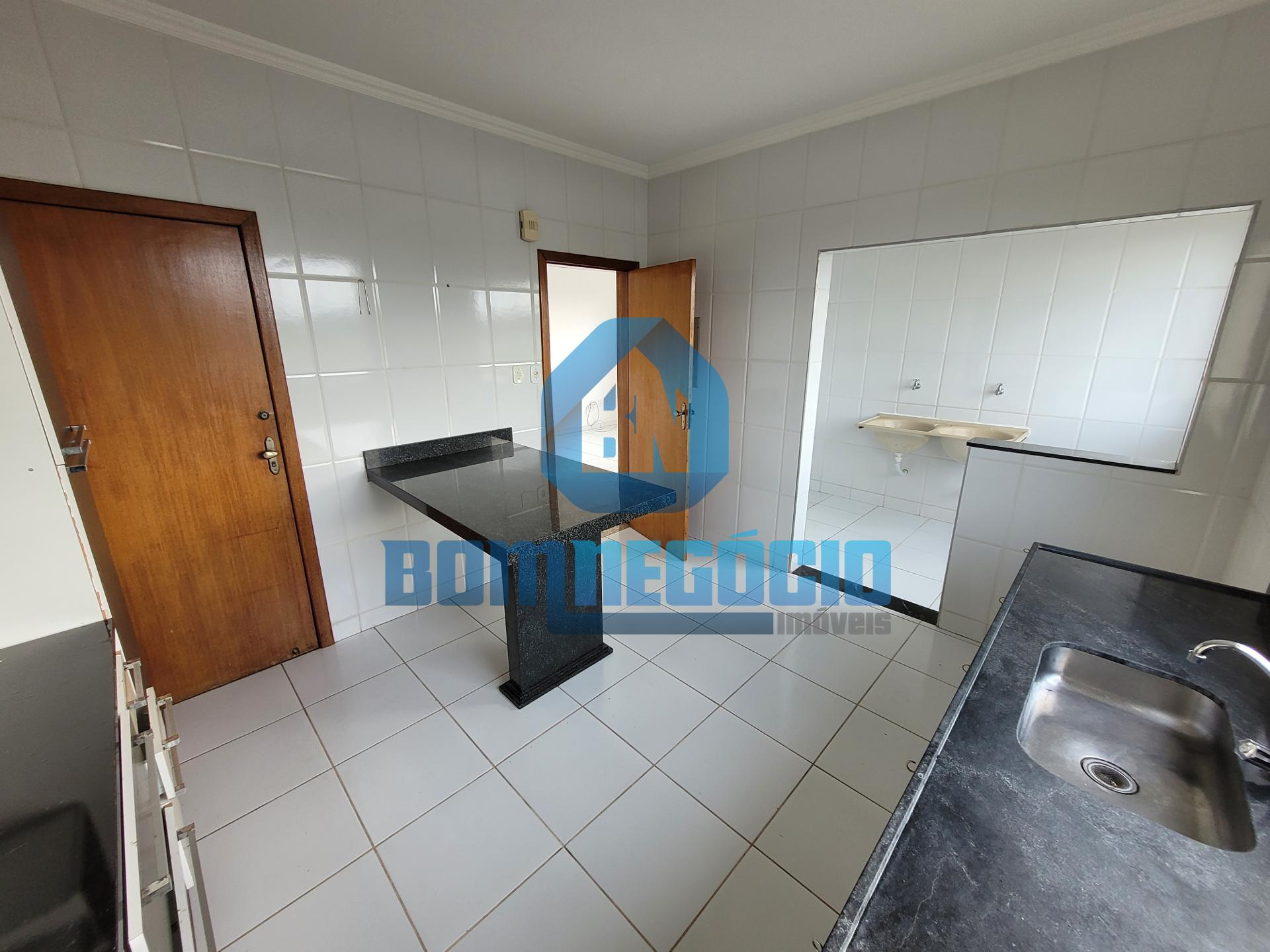 Apartamento com 3 dormitórios à venda, SANTA RITA, GOVERNADOR ...