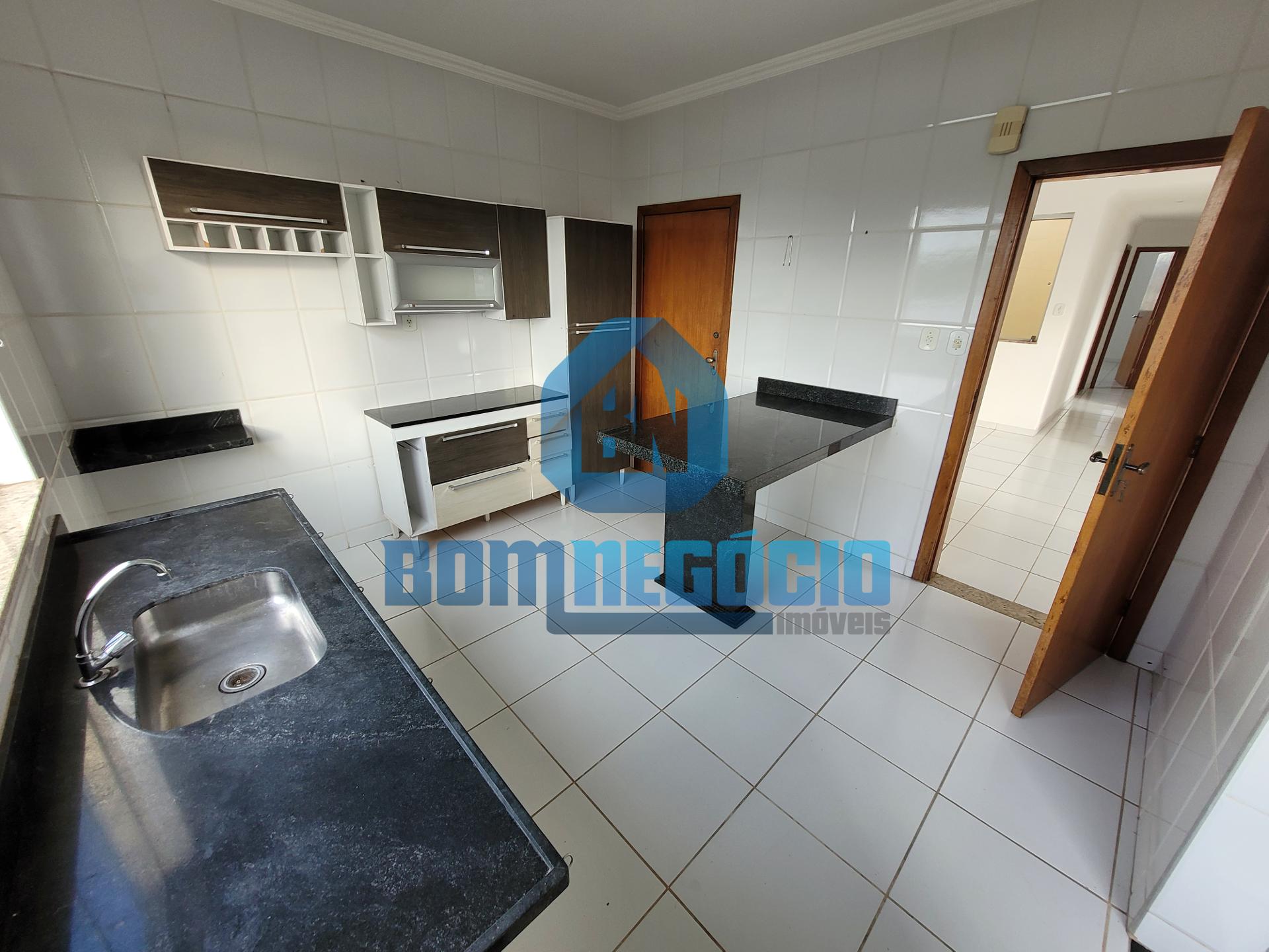 Apartamento com 3 dormitórios à venda, SANTA RITA, GOVERNADOR ...
