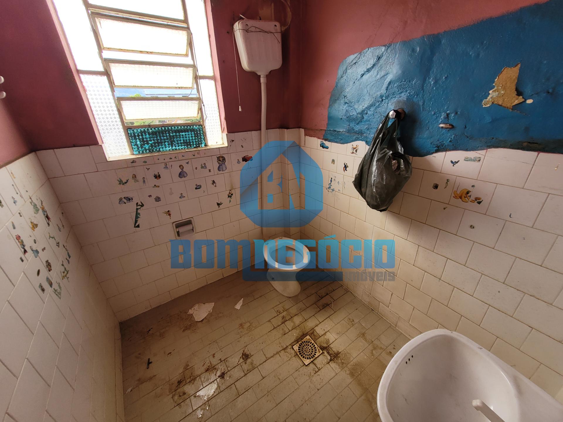 Casa com 5 dormitórios à venda, VILA RICA, GOVERNADOR VALADARE...