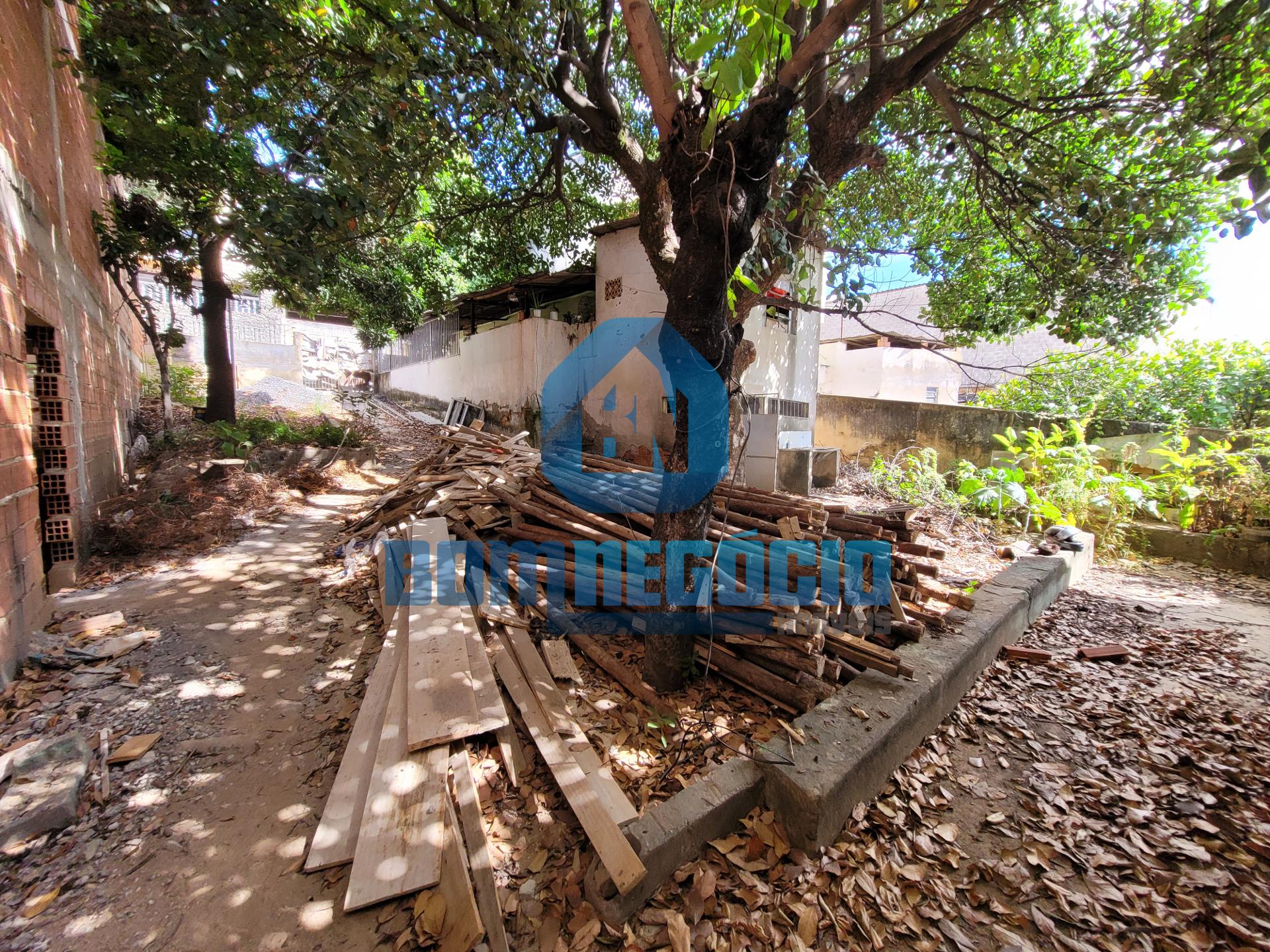 Casa com 5 dormitórios à venda, VILA RICA, GOVERNADOR VALADARE...