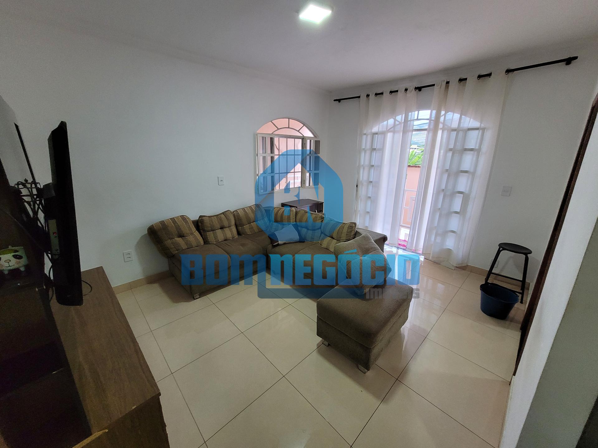 Casa com 4 dormitórios à venda, VALE VERDE, GOVERNADOR VALADAR...