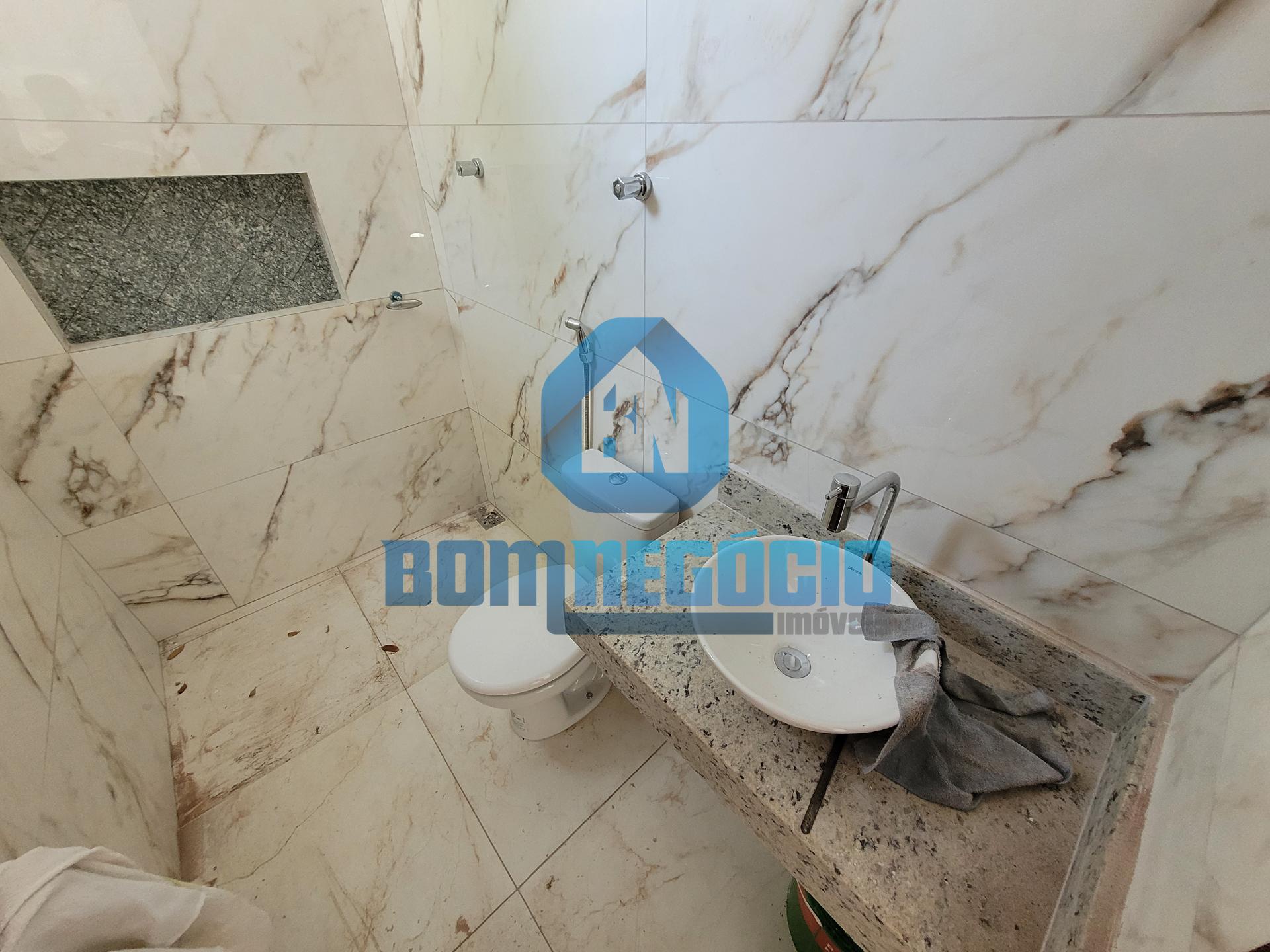 Casa com 3 dormitórios à venda, VILA MARIANA, GOVERNADOR VALAD...