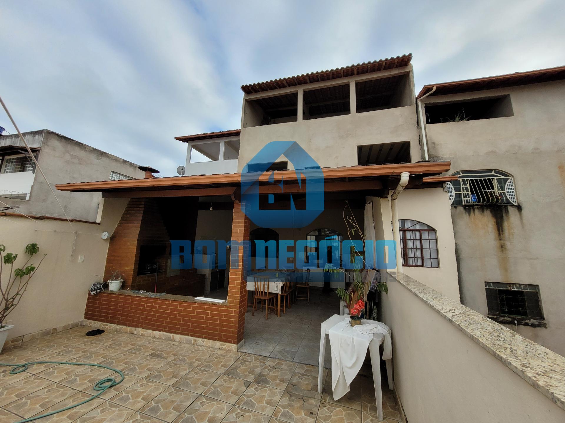Casa com 8 dormitórios à venda, VILA RICA, GOVERNADOR VALADARE...
