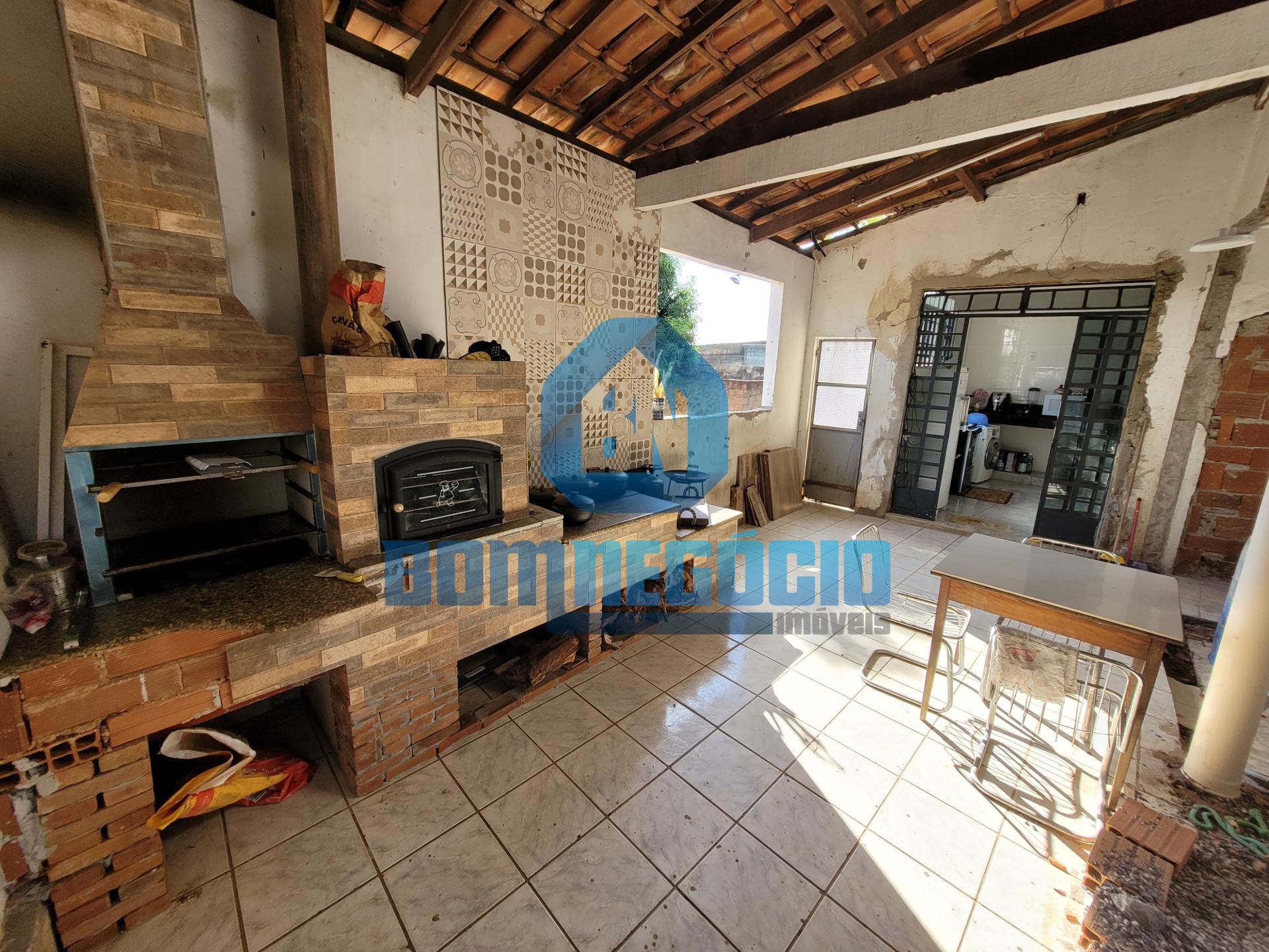 Casa com 6 dormitórios à venda, ALTINOPOLIS, GOVERNADOR VALADA...