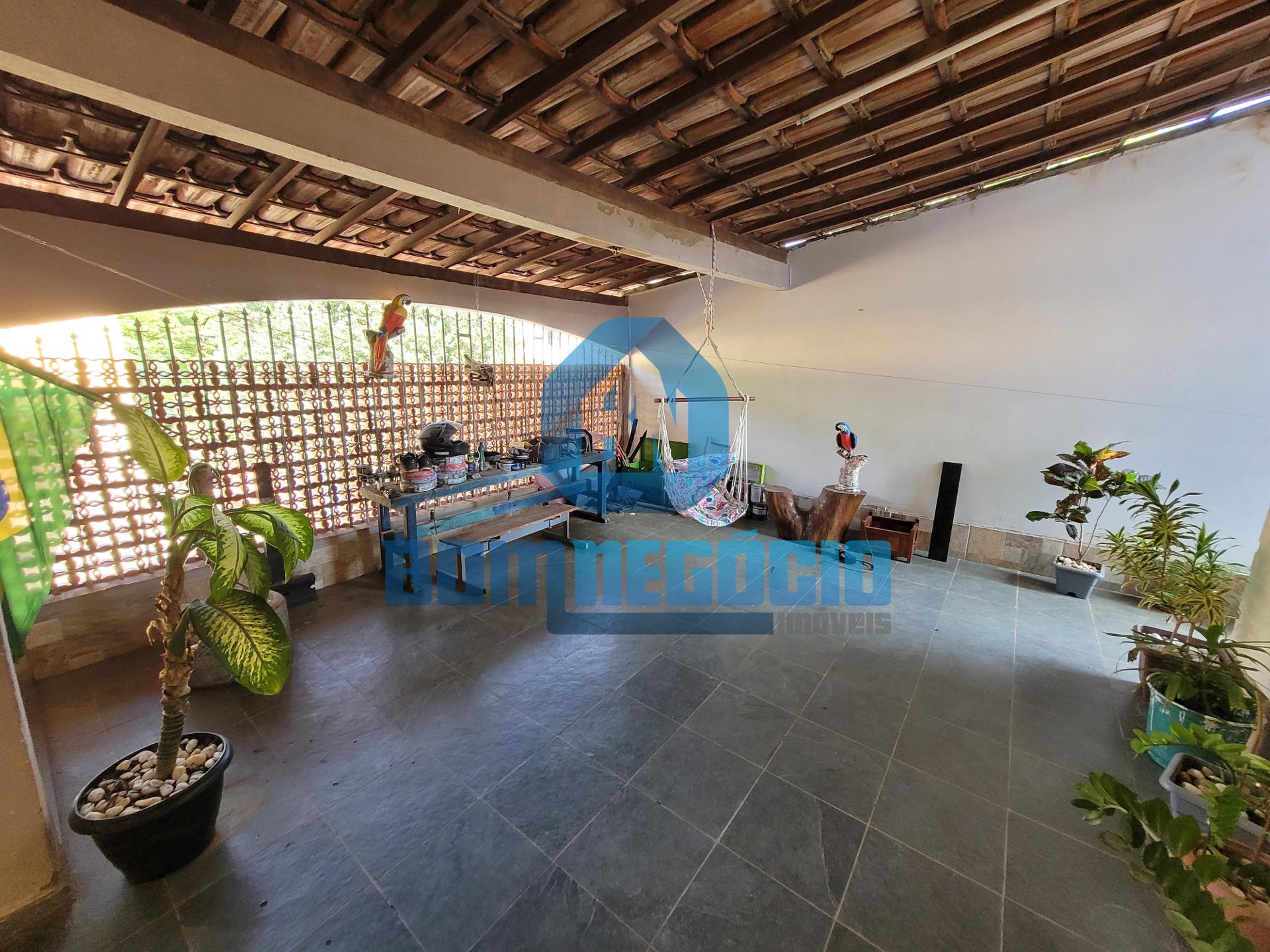 Casa com 6 dormitórios à venda, ALTINOPOLIS, GOVERNADOR VALADA...