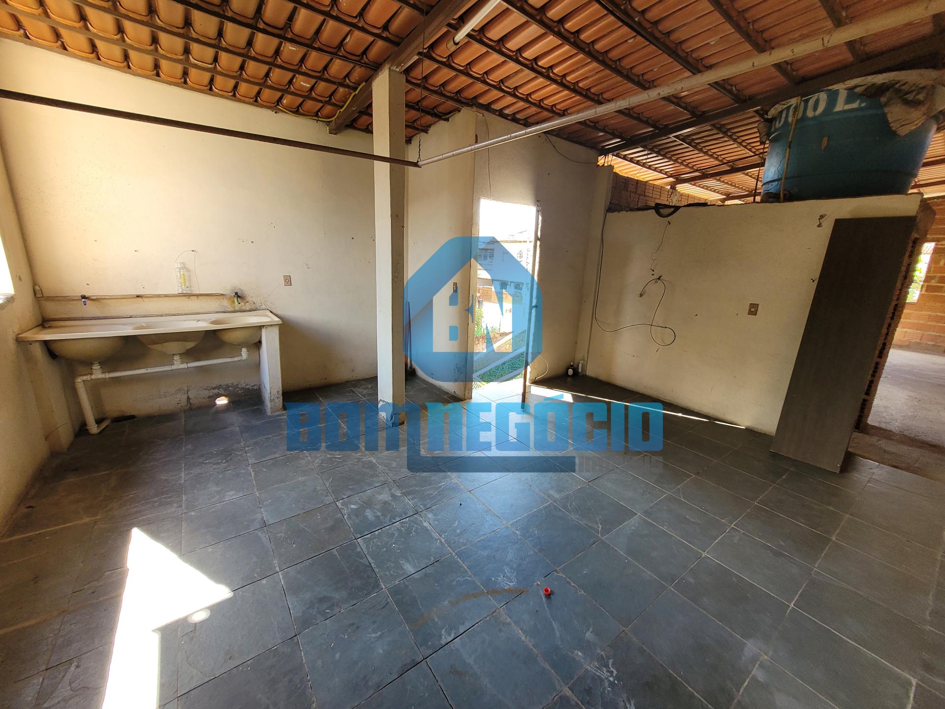 Casa com 2 dormitórios à venda, SÃO PEDRO, GOVERNADOR VALADARE...