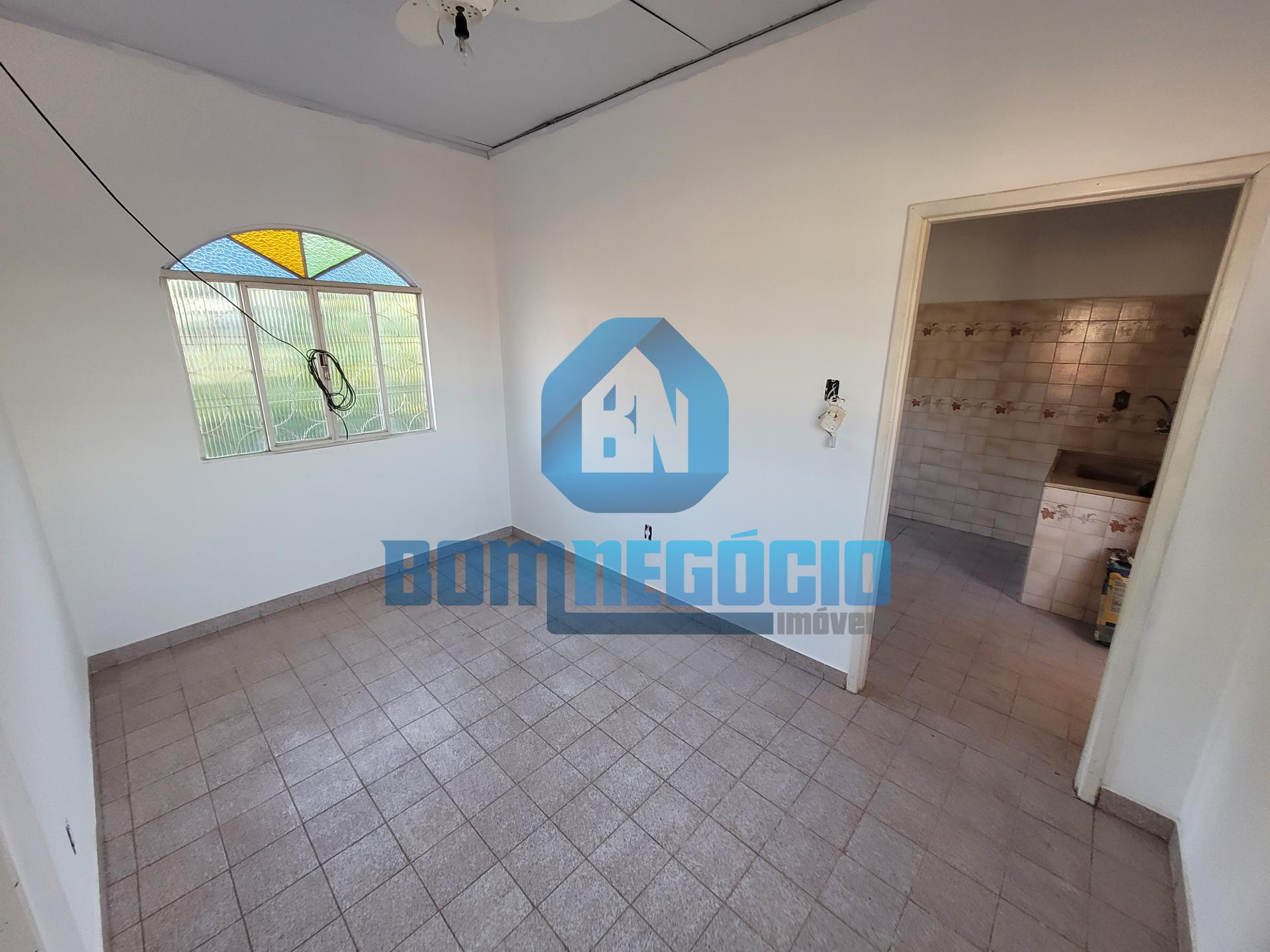 Casa com 3 dormitórios à venda, JARDIM IPE, GOVERNADOR VALADAR...