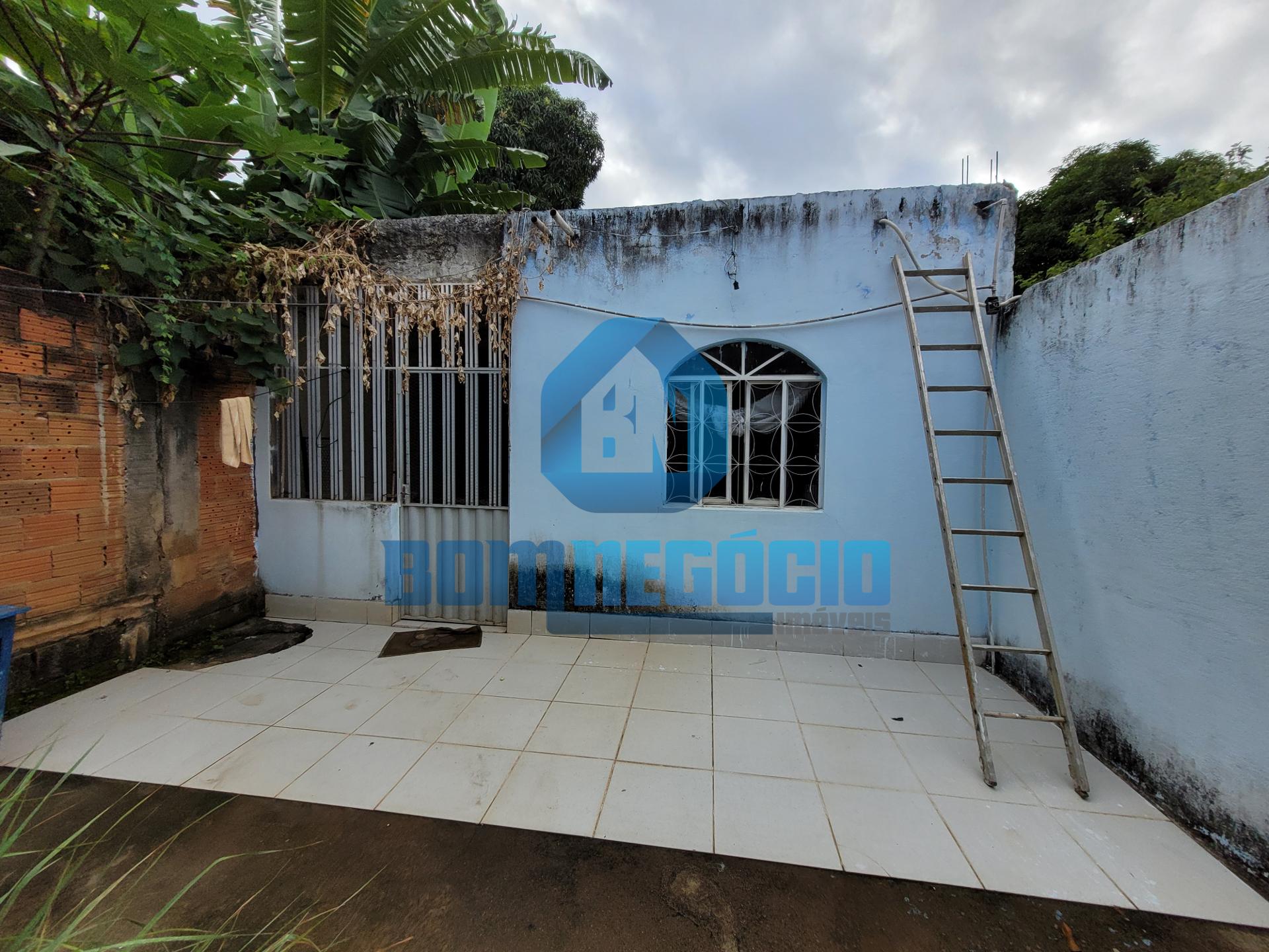 Casa com 4 dormitórios à venda, SANTA RITA, GOVERNADOR VALADAR...