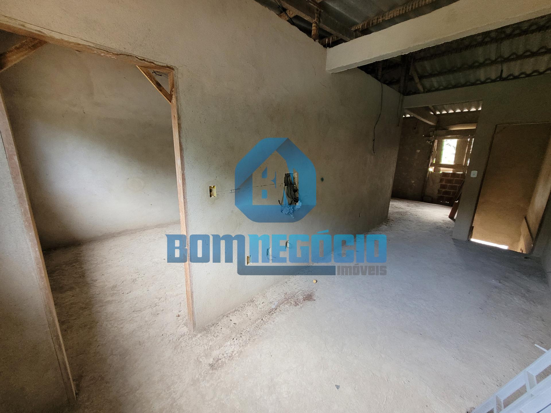 Casa com 4 dormitórios à venda, SANTA RITA, GOVERNADOR VALADAR...