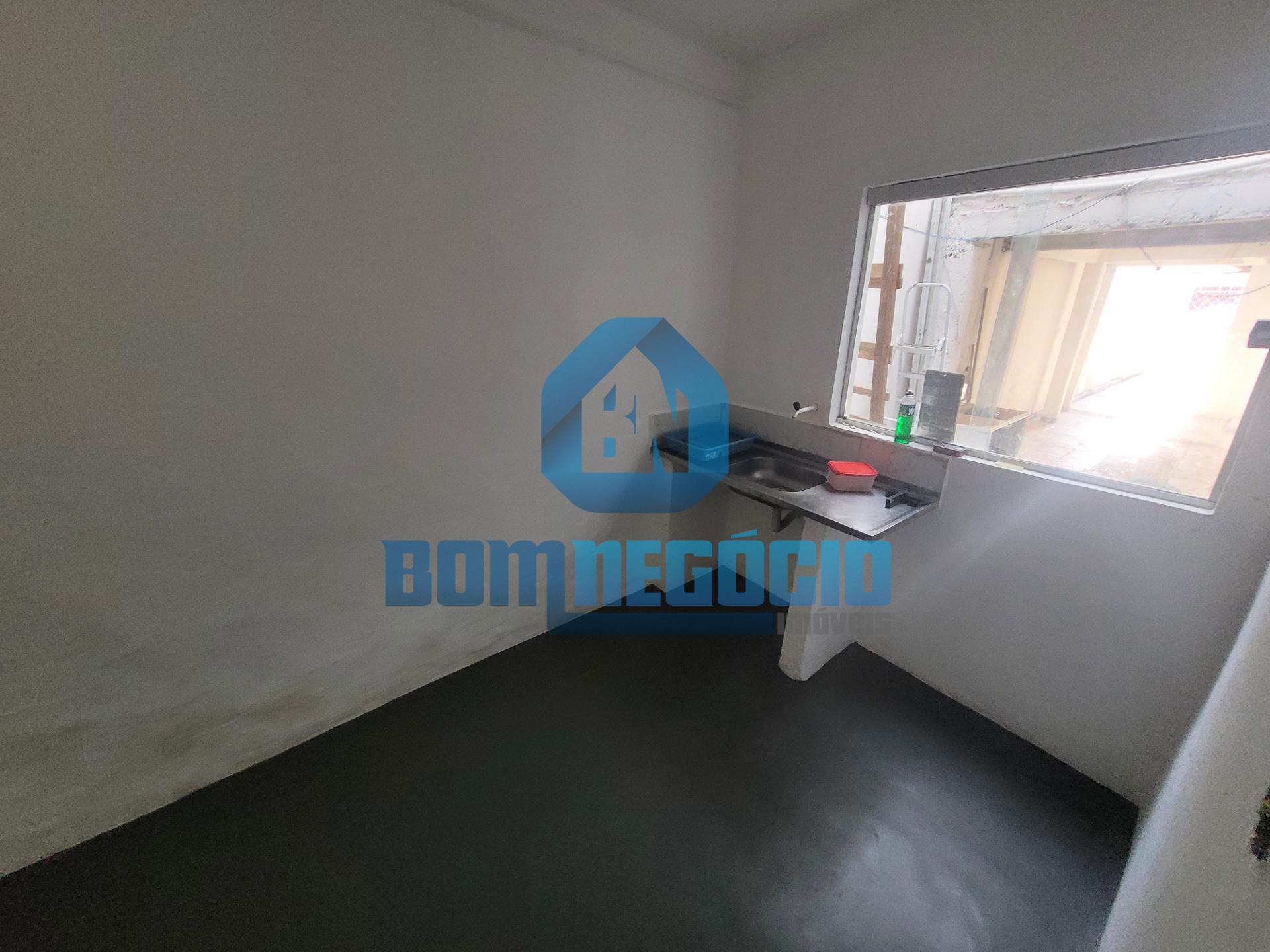 Casa com 3 dormitórios à venda, GOVERNADOR VALADARES - MG