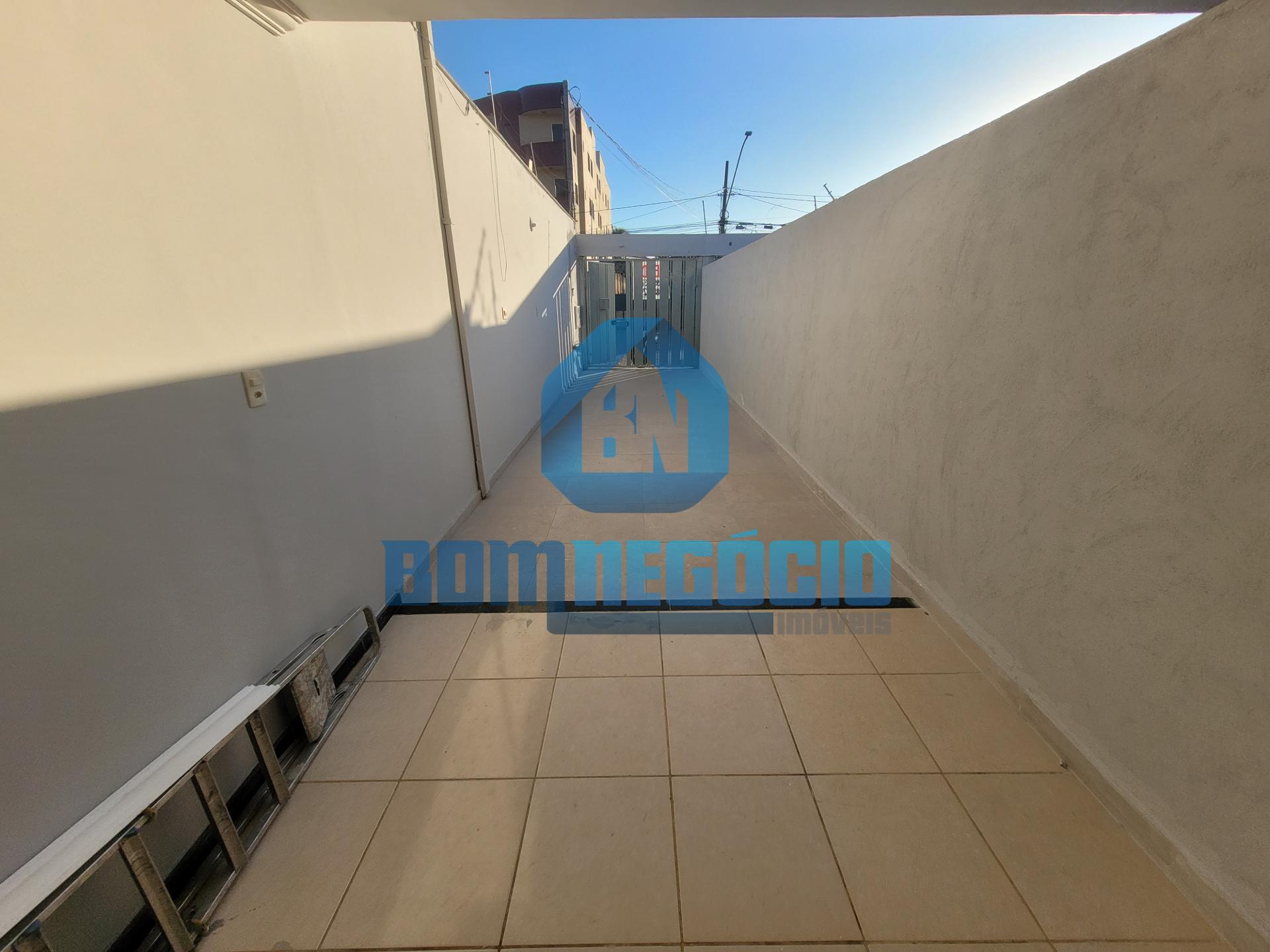 Casa com 3 dormitórios à venda, JARDIM JK, GOVERNADOR VALADARE...