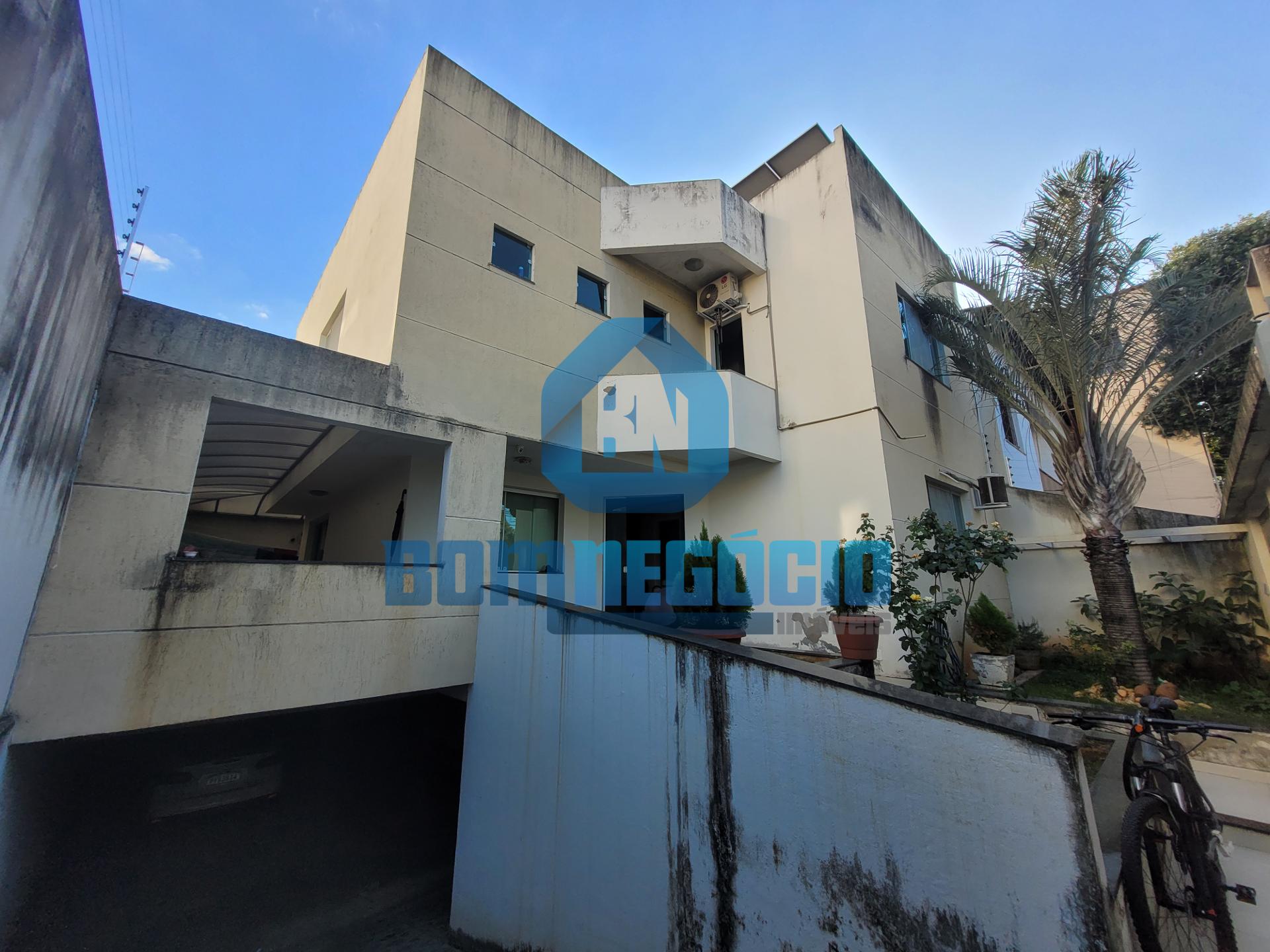 Casa com 5 dormitórios à venda, Esplanada, GOVERNADOR VALADARE...