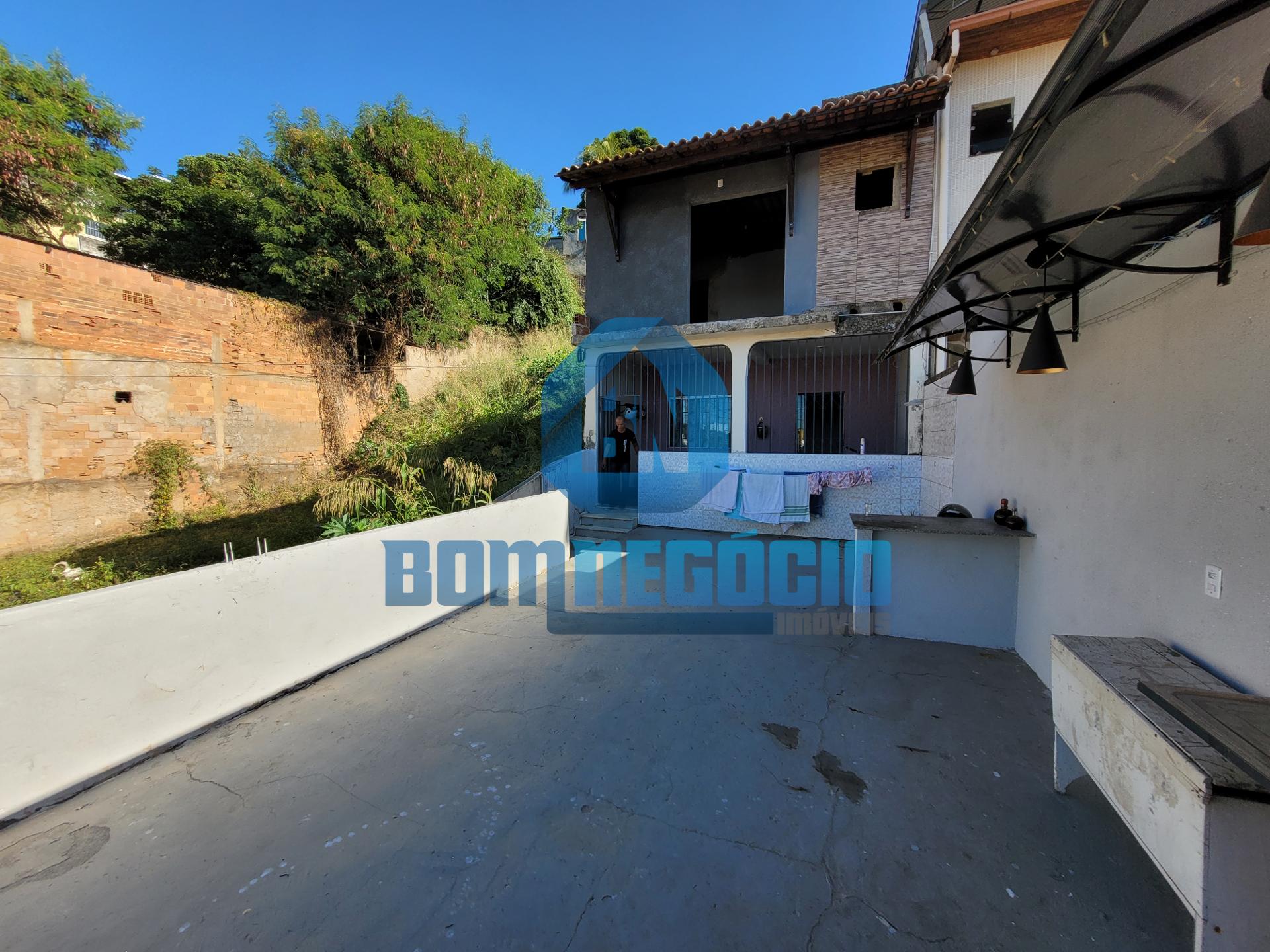 Casa com 4 dormitórios à venda, ALTINOPOLIS, GOVERNADOR VALADA...
