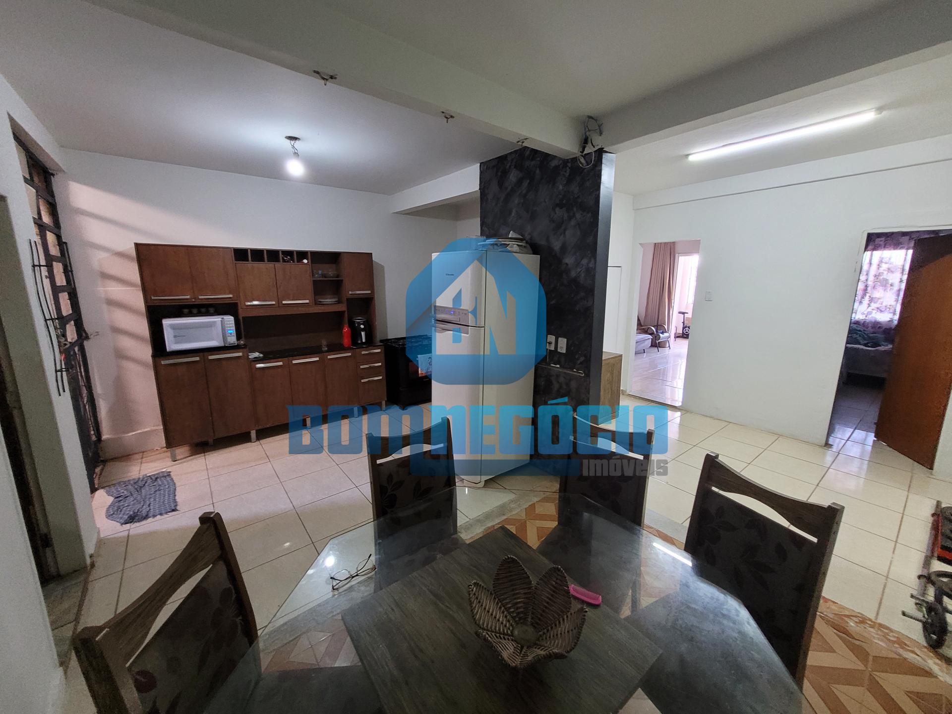 Casa com 4 dormitórios à venda, ALTINOPOLIS, GOVERNADOR VALADA...