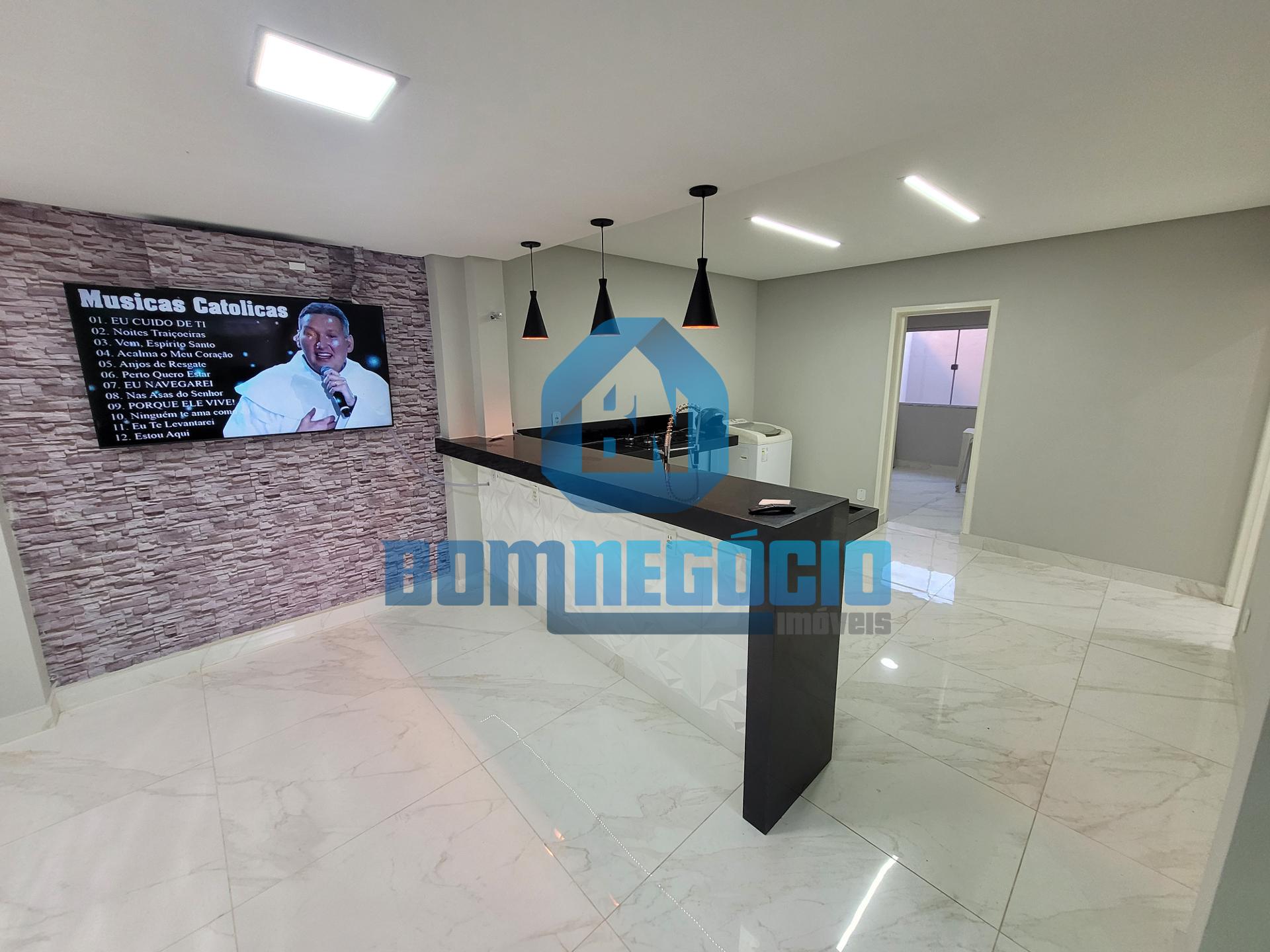 Casa com 3 dormitórios à venda, GRÃ-DUQUESA, GOVERNADOR VALADA...