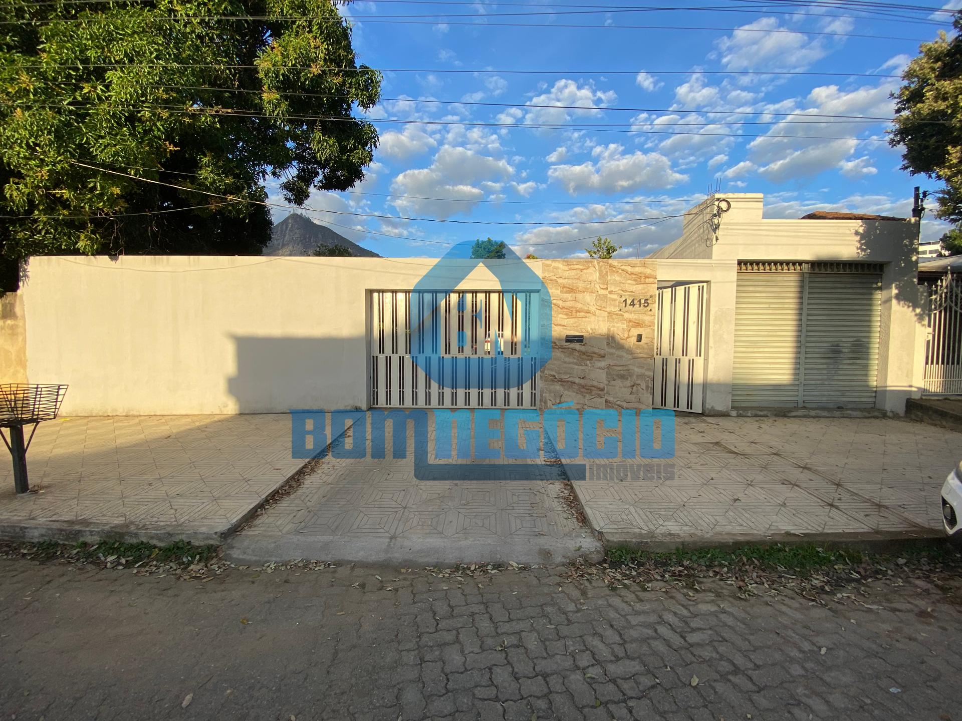 Casa à venda com 4 dormitórios, bairro VILA ISA, GOVERNADOR VA...
