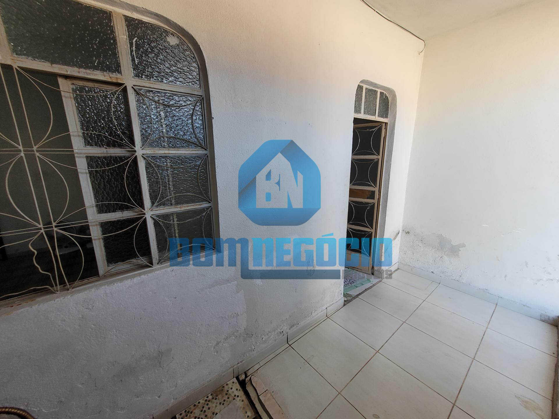 Casa com 3 dormitórios à venda, FRATERNIDADE, GOVERNADOR VALAD...
