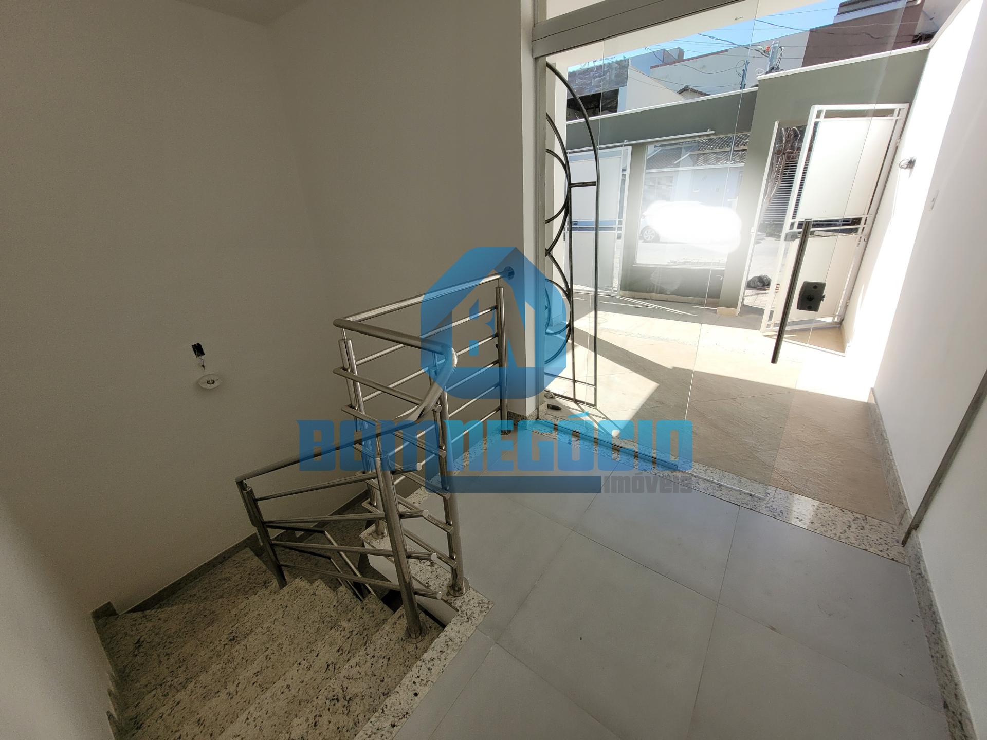 Casa com 3 dormitórios à venda, CIDADE NOVA, GOVERNADOR VALADA...