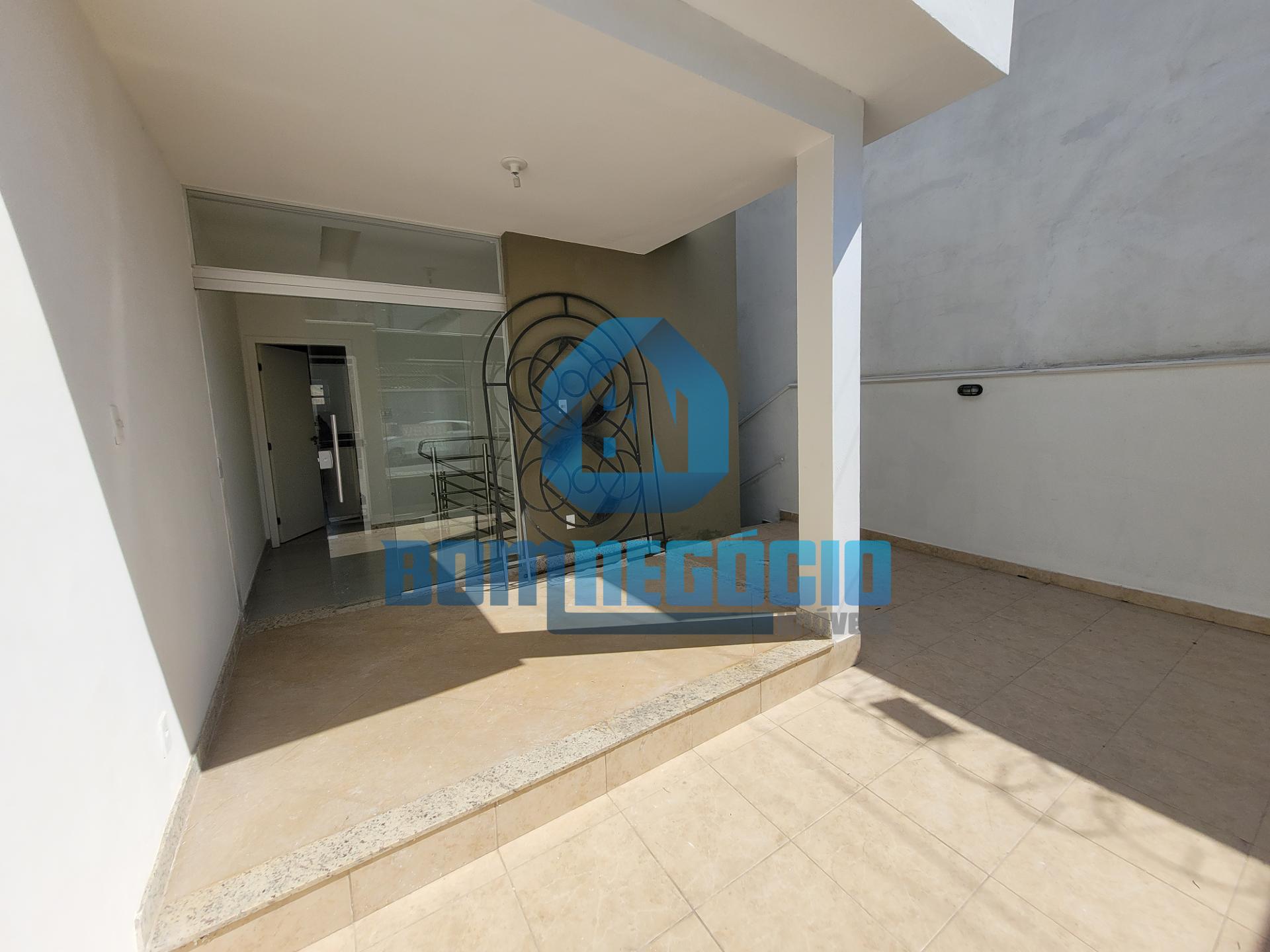 Casa com 3 dormitórios à venda, CIDADE NOVA, GOVERNADOR VALADA...