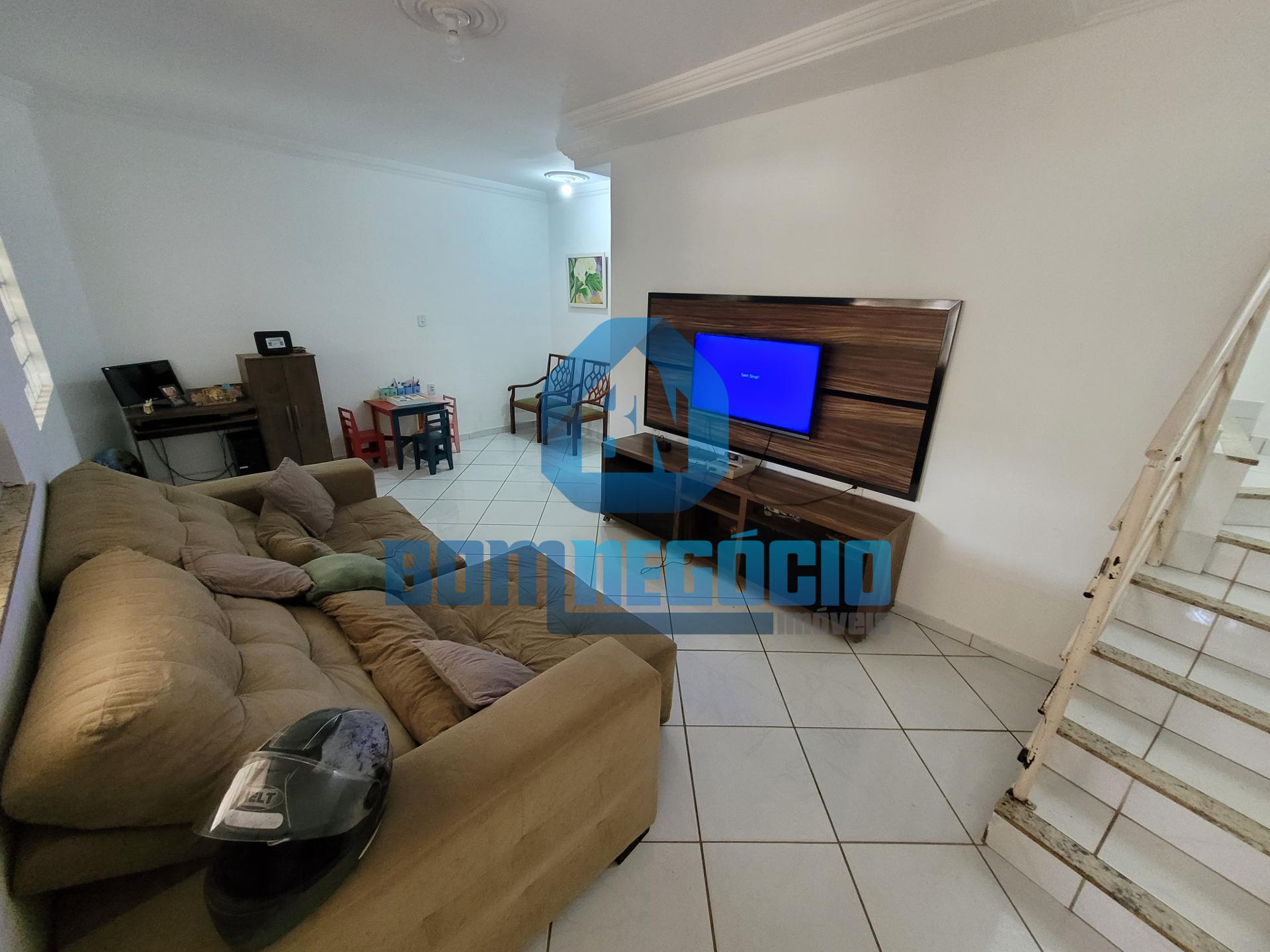 Casa com 3 dormitórios à venda, CIDADE JARDIM, GOVERNADOR VALA...