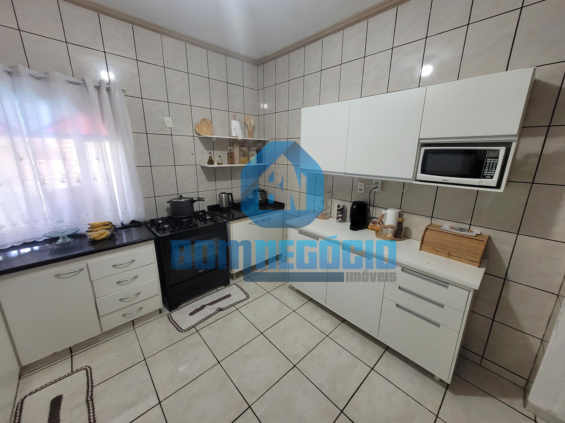 Casa com 3 dormitórios à venda, VILA DO SOL, GOVERNADOR VALADA...