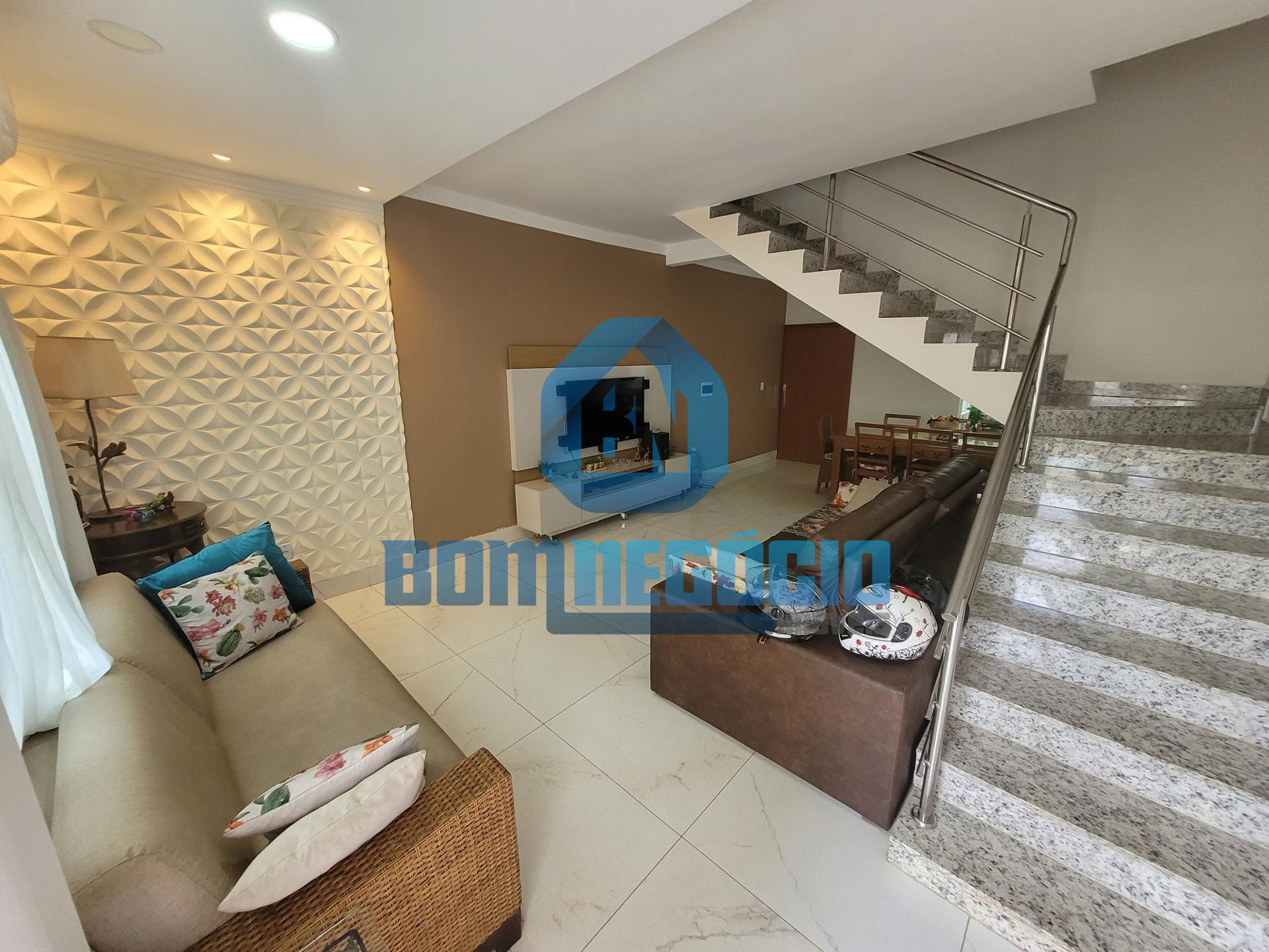 Casa com 3 dormitórios à venda, SANTOS DUMONT I, GOVERNADOR VA...