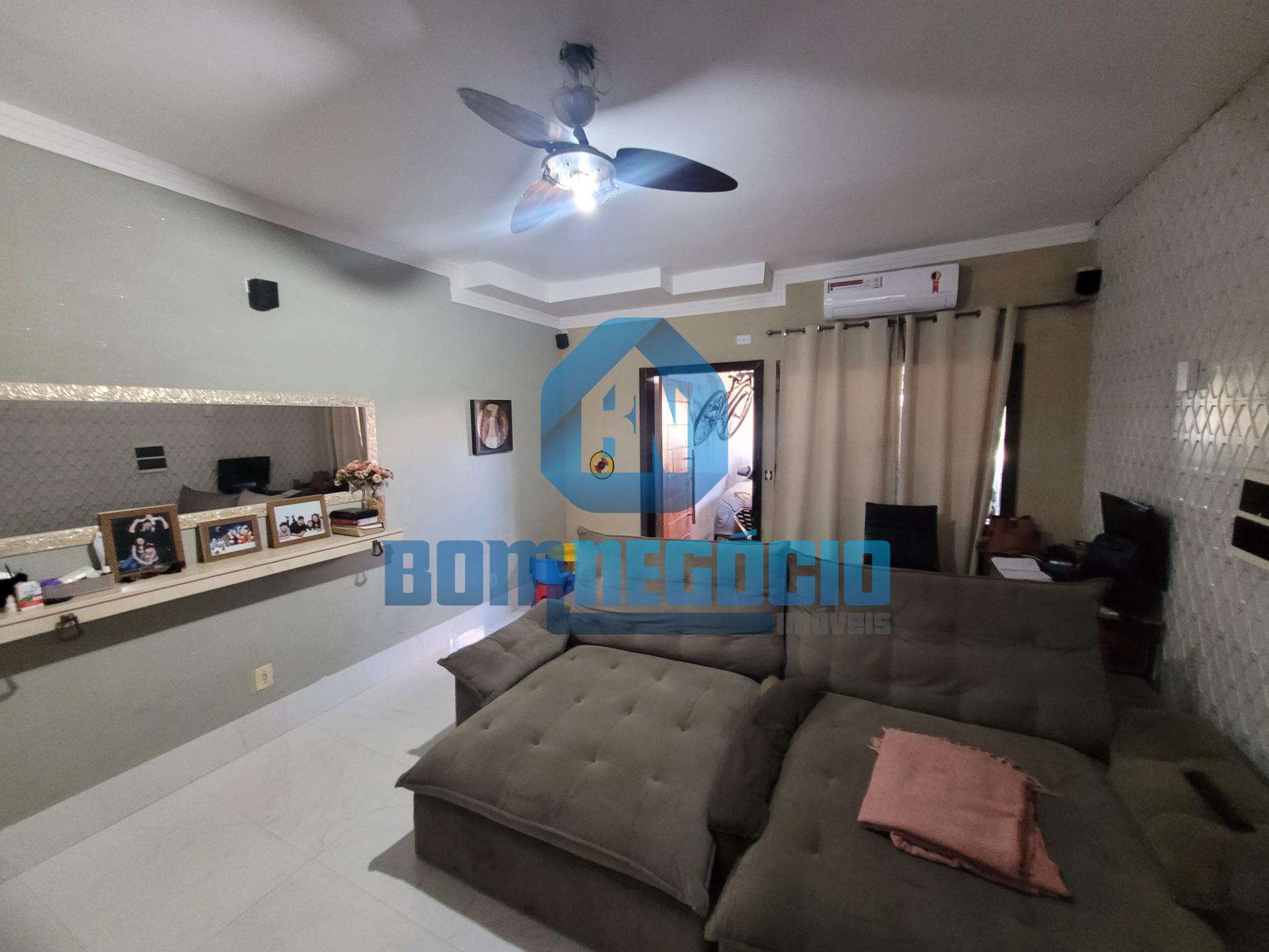 Casa com 3 dormitórios à venda, SANTOS DUMONT I, GOVERNADOR VA...