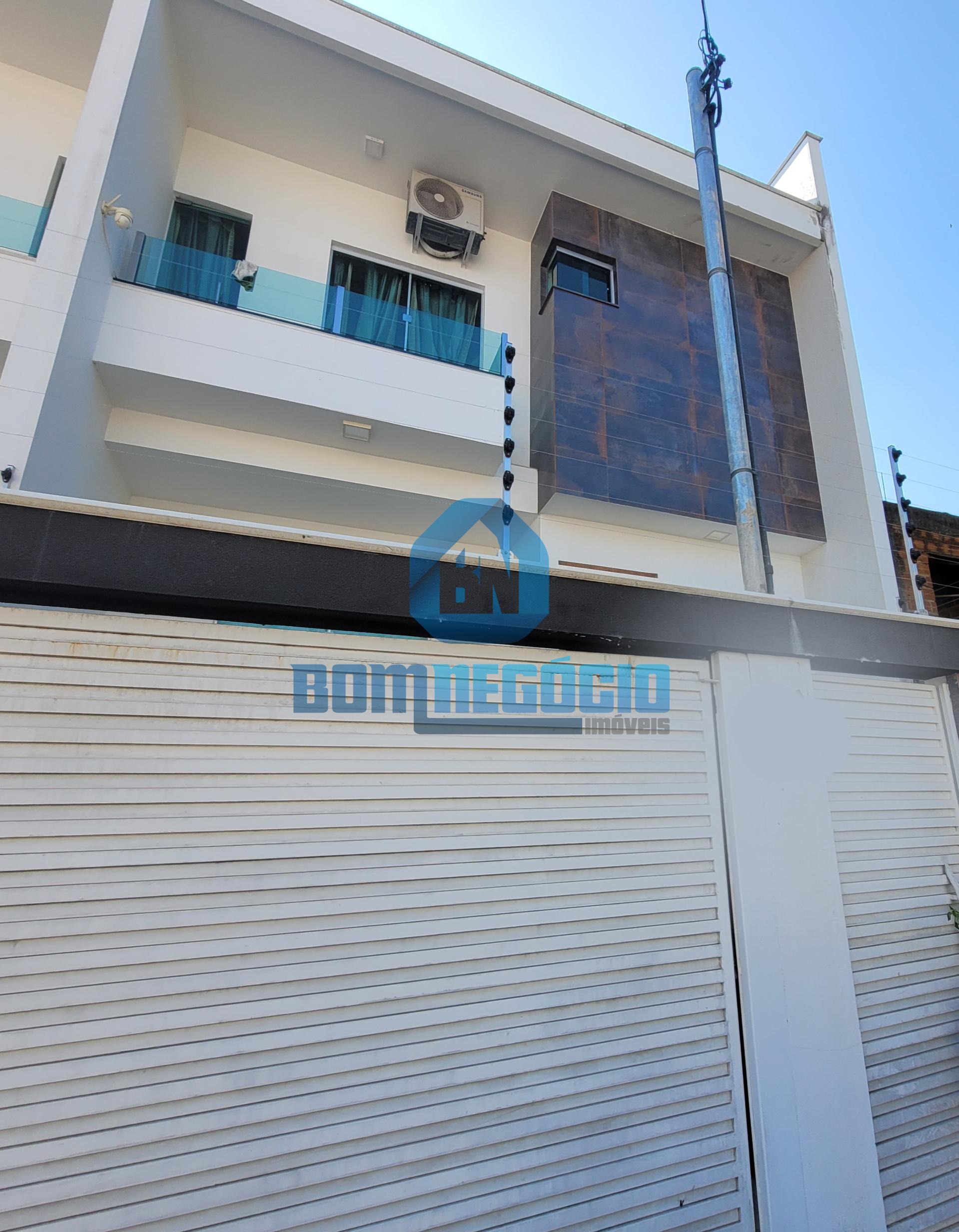 Casa com 3 dormitórios à venda, JARDIM PEROLA, GOVERNADOR VALA...