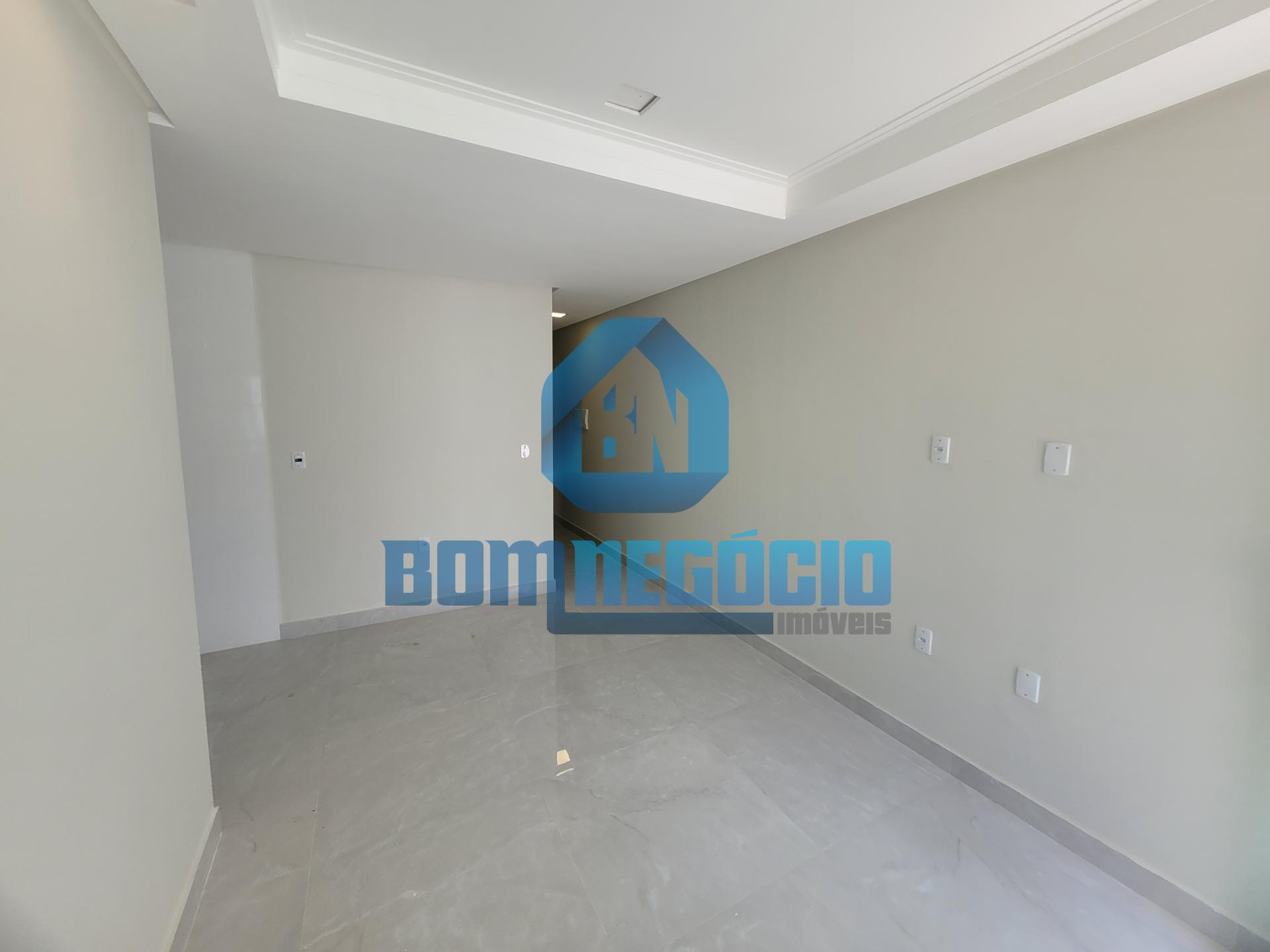 Casa nova e plana à venda com 3 dormitórios, NO BAIRRO VALE DO...