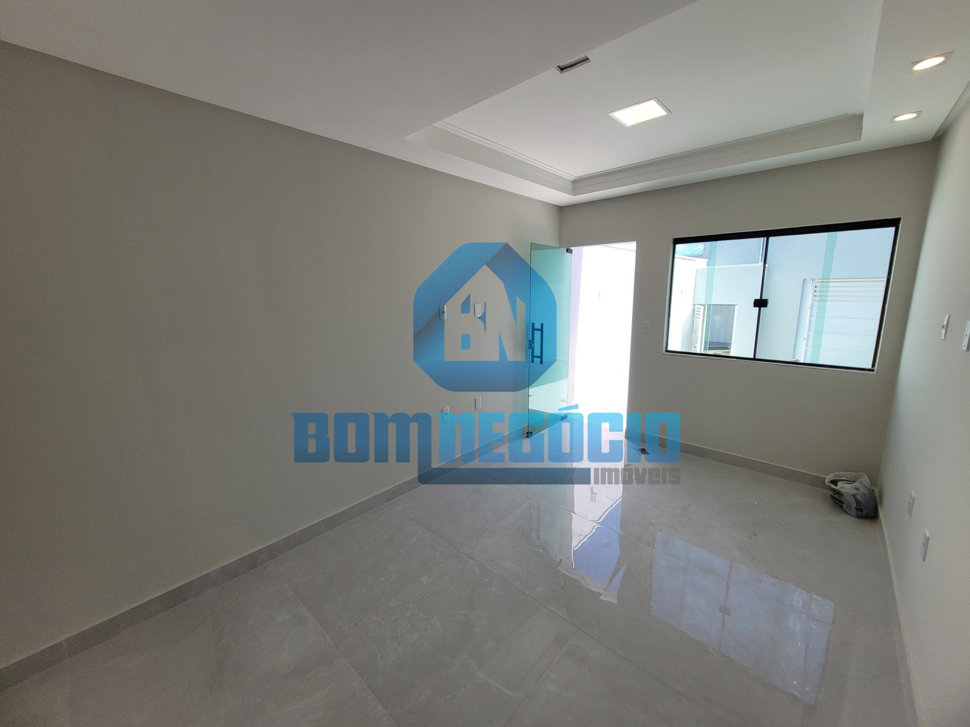 Casa nova e plana à venda com 3 dormitórios, NO BAIRRO VALE DO...