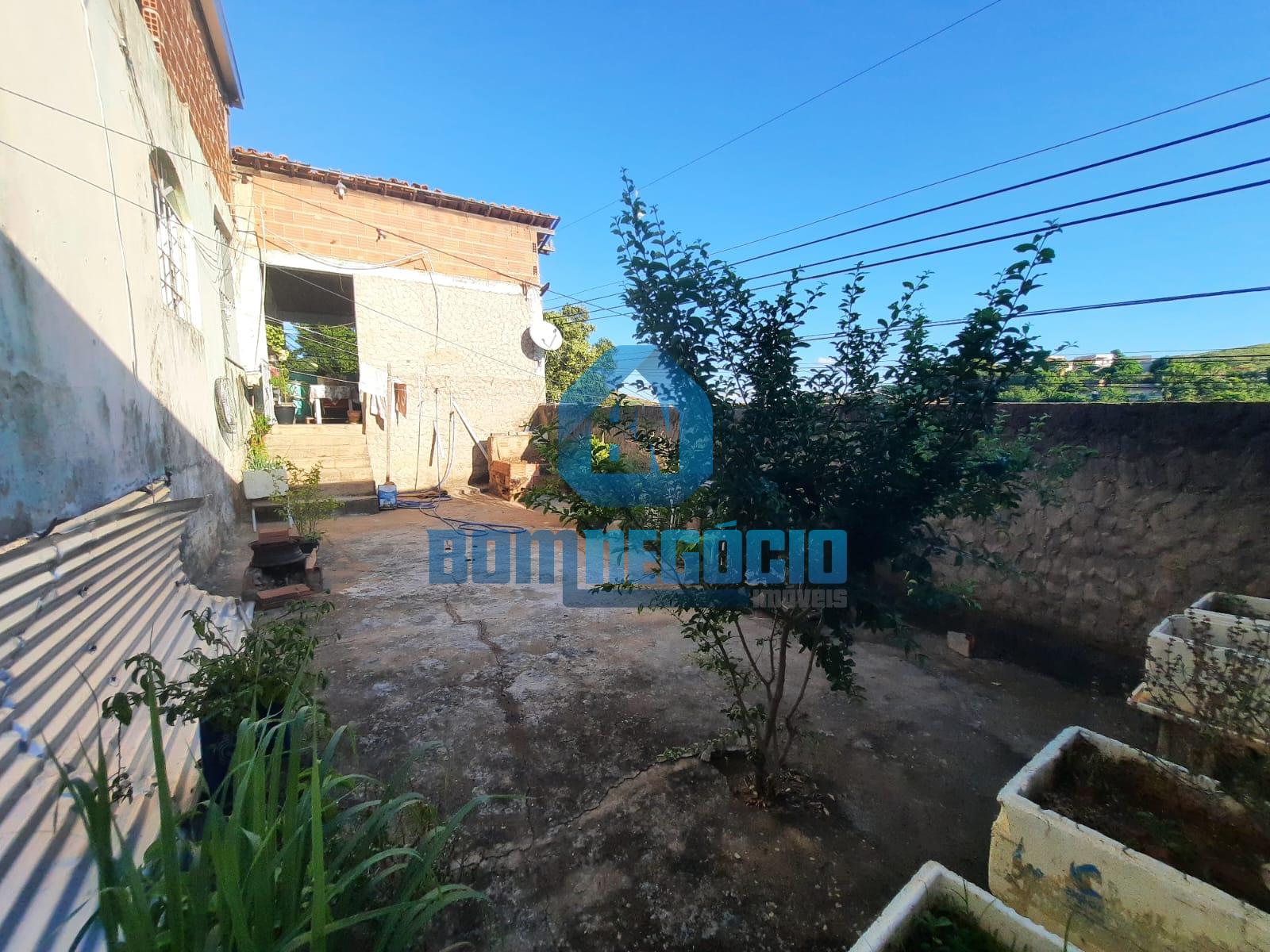 Casa com 3 dormitórios à venda, AZTECA, GOVERNADOR VALADARES - MG